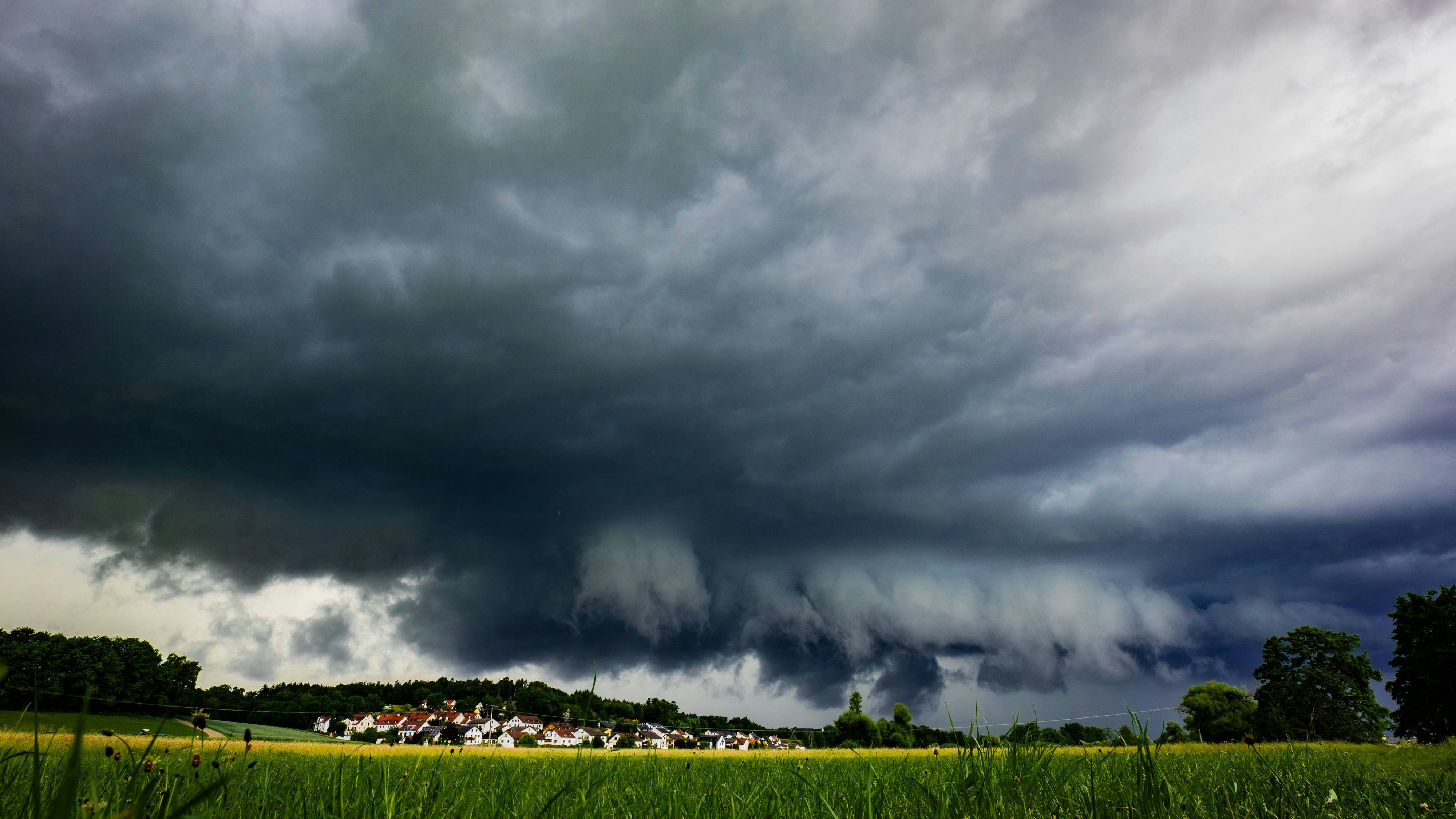 Heute.at - Österreich, ACHTUNG – Meteorologe lässt aufhorchen