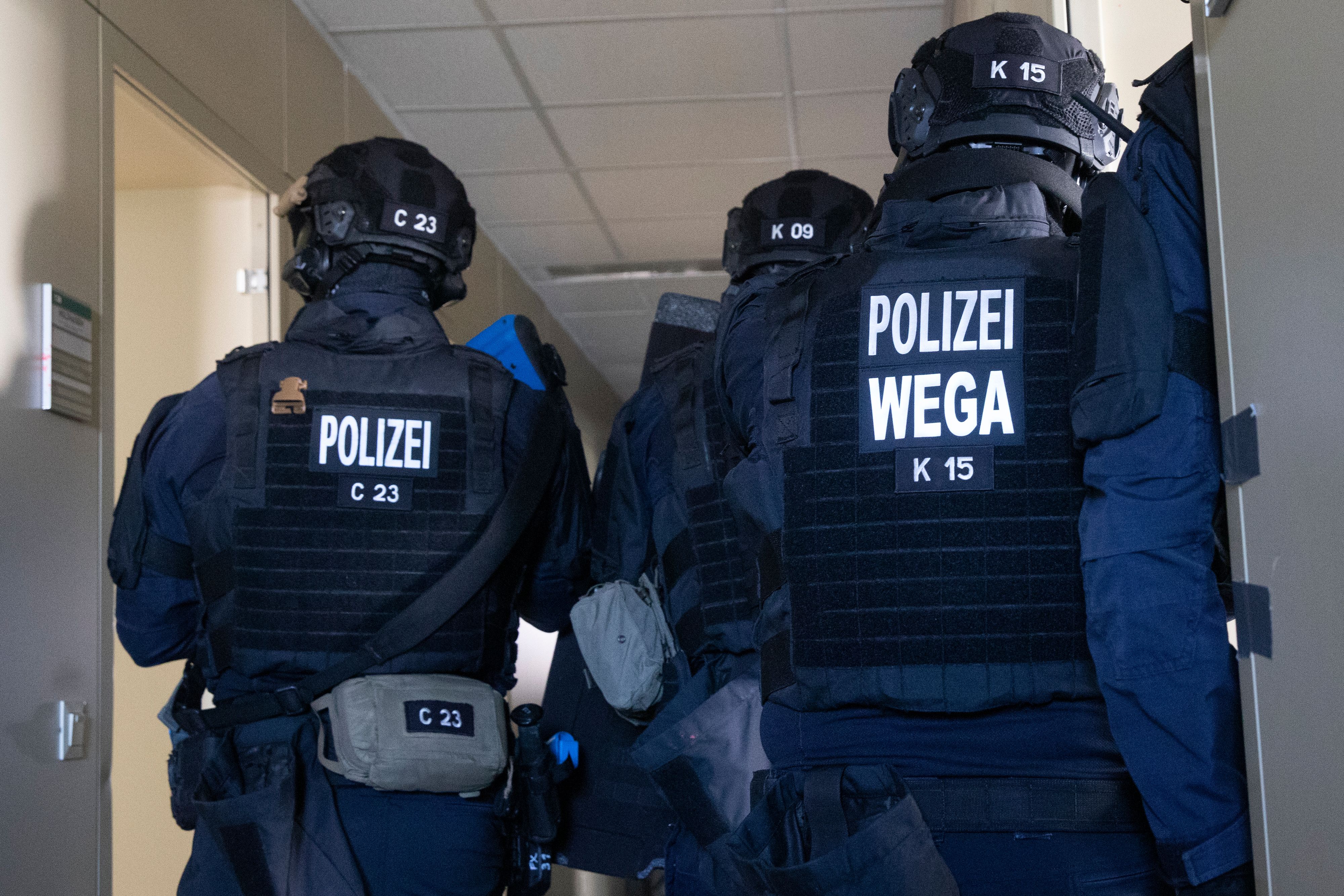 Der 16-Jährige wurde kurz nach der Drohung festgenommen.