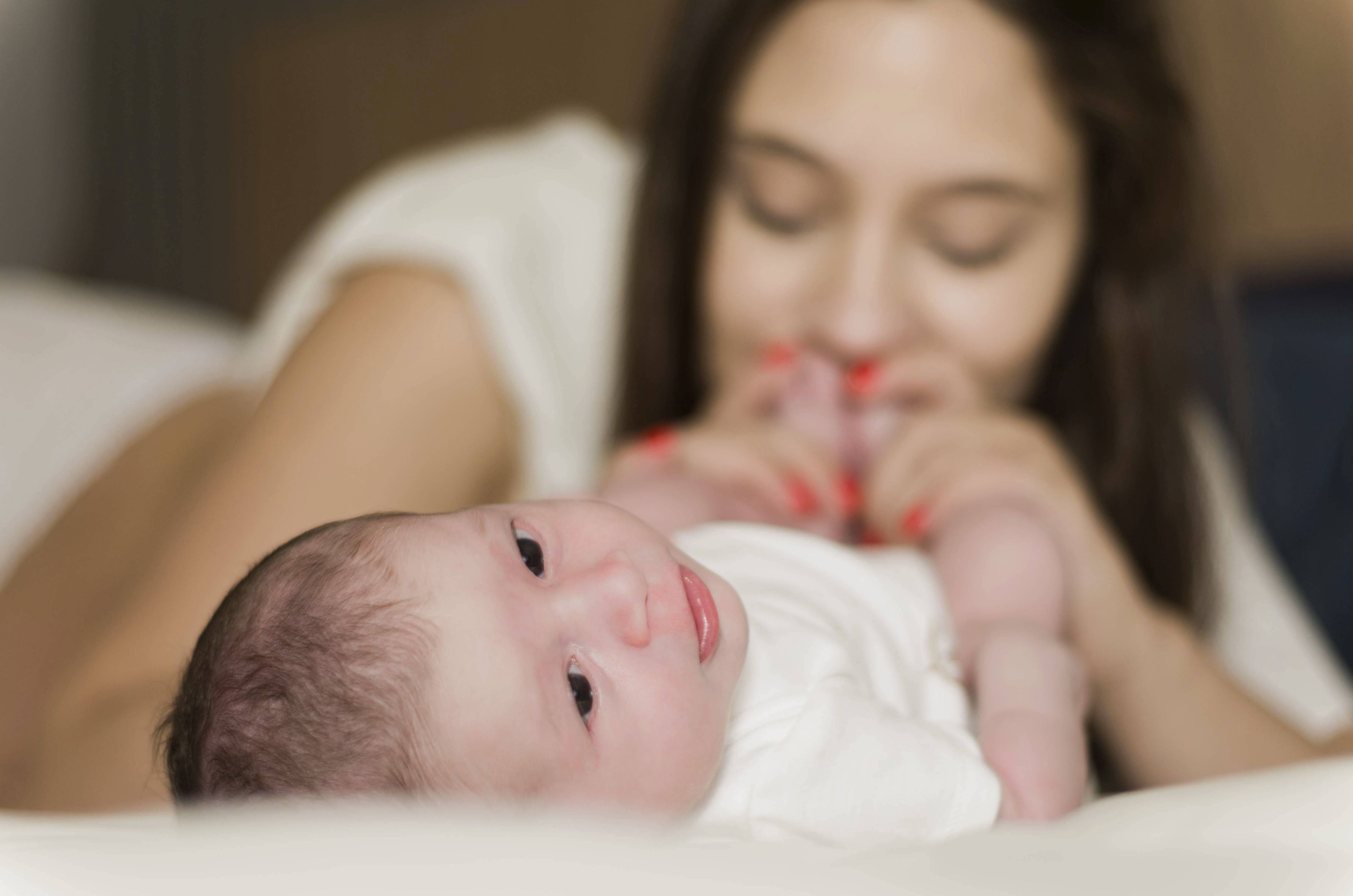 Die frisch gebackene Mutter zog vor Gericht und erhielt 6.500 Euro Schadensersatz.