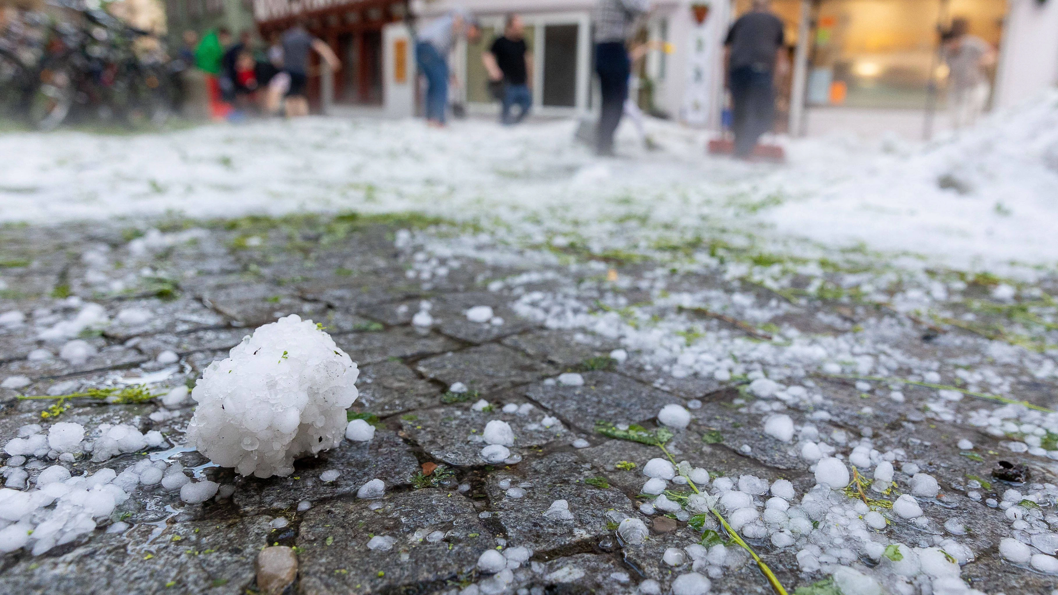 Hagel