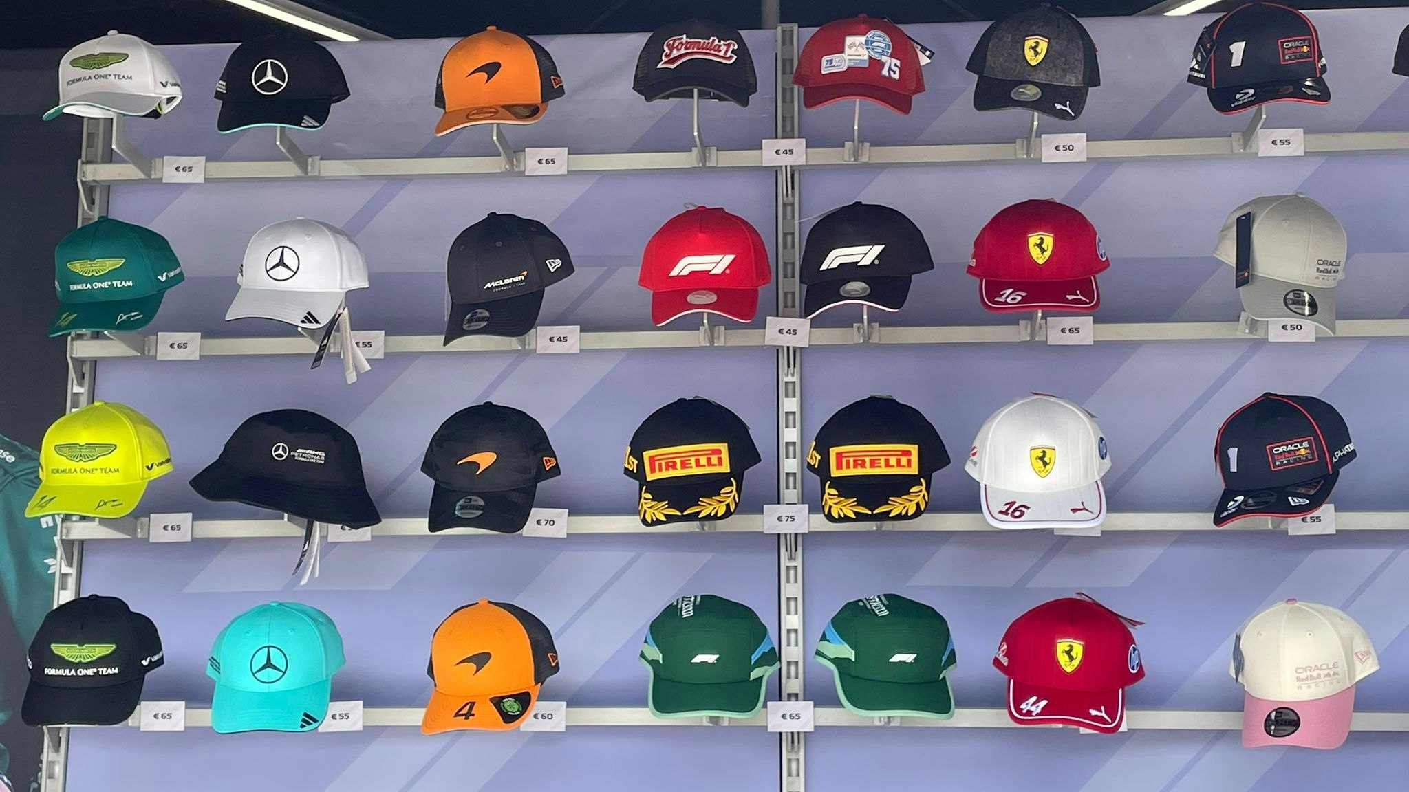 Heute.at - Bier 7,50 Euro, Kapperl 70  – der Spielberg-Preischeck