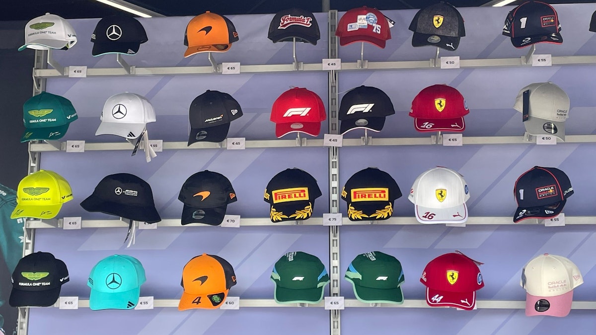 Teures Vergnügen – Bier 7,50 Euro, Kapperl 70 – der Spielberg ...