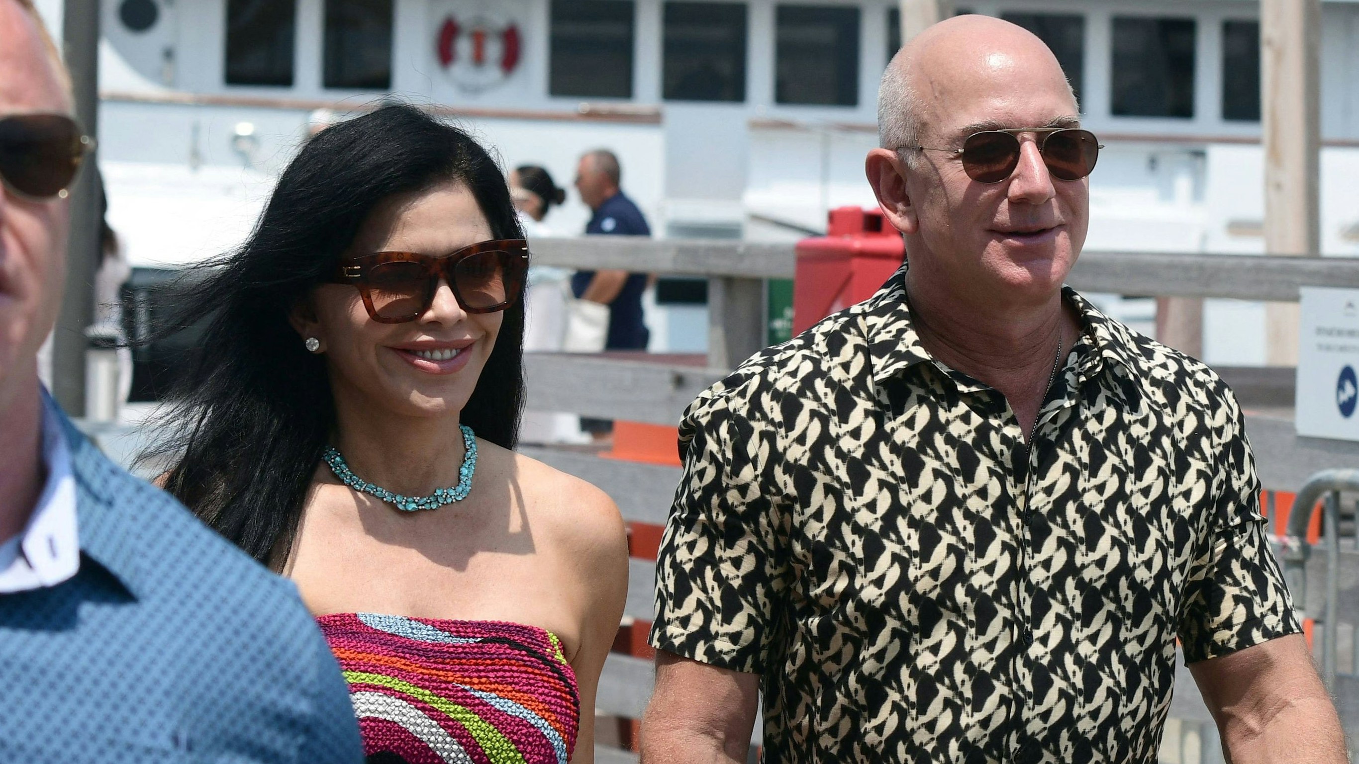 Heute.at - Willkommensparty von Bezos-Hochzeit fällt ins Wasser