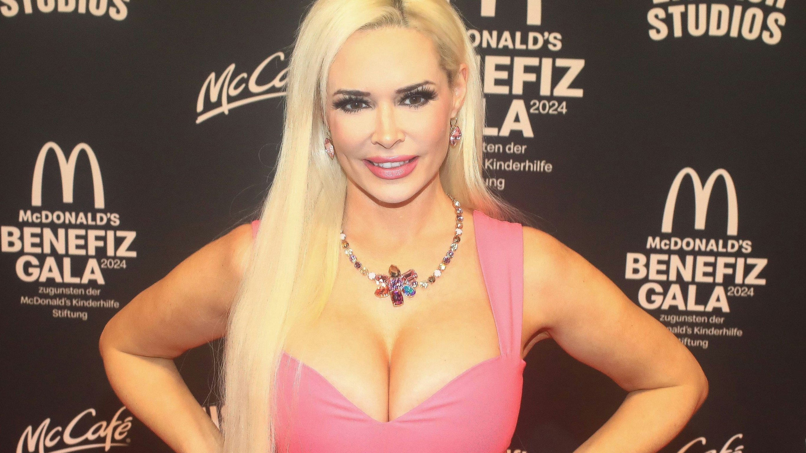 Heute.at - Katzenberger trennt sich von ihren großen Brüsten