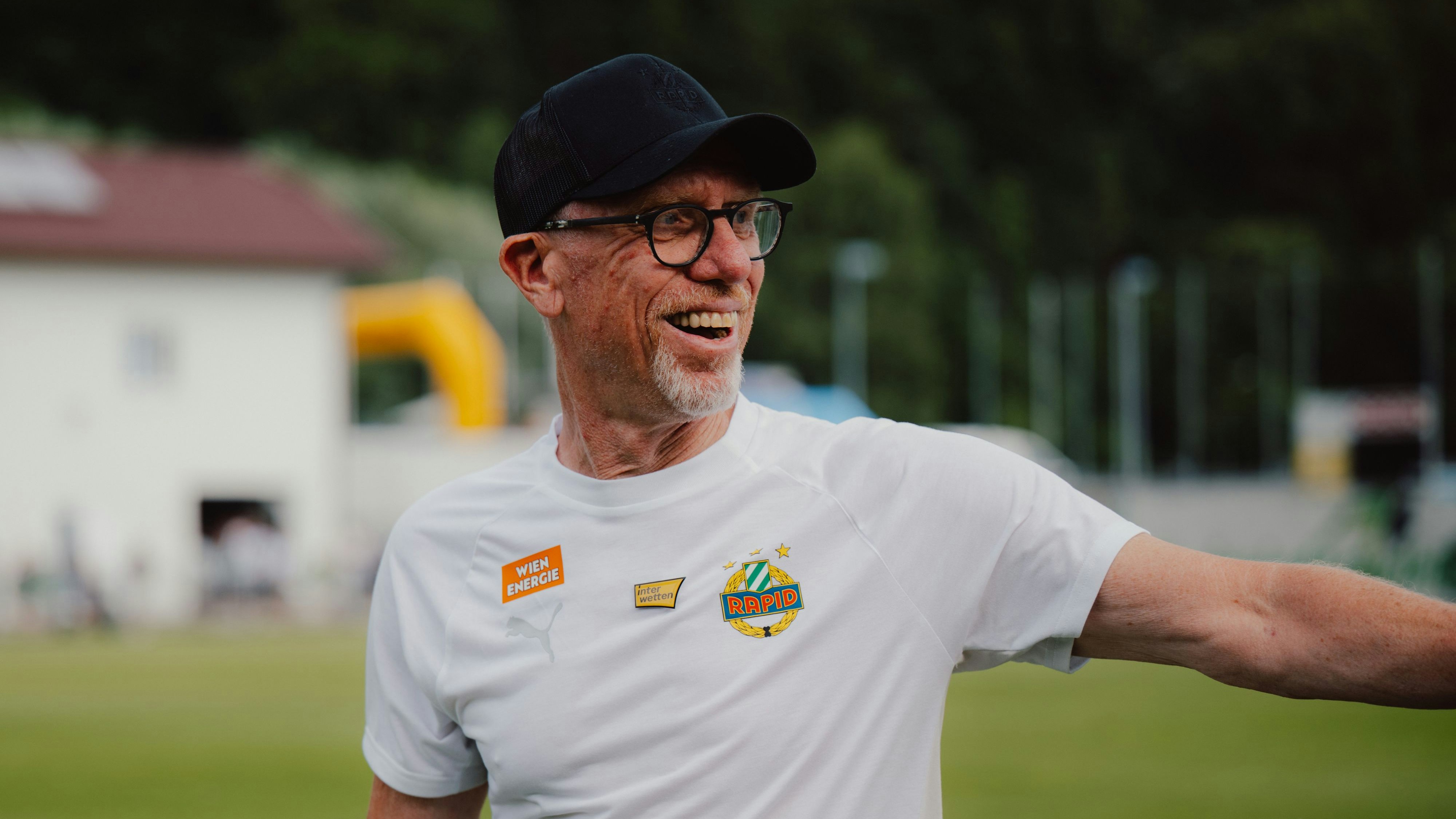 Heute.at - 5:0-Sieg für Rapid! Stöger-Premiere geglückt