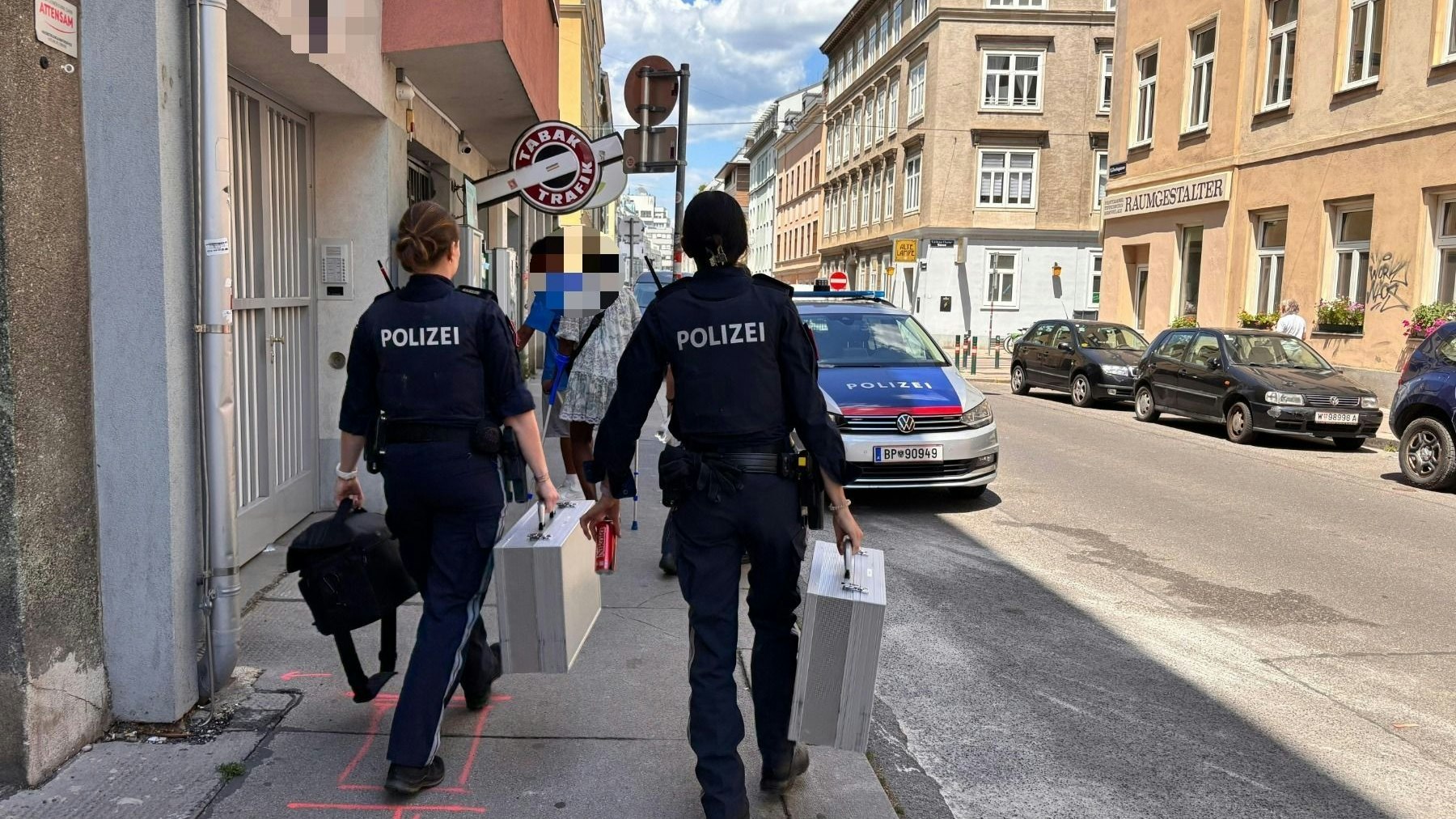 Heute.at - Junge Frau (27) tot – Nachbarin enthüllt neue Details