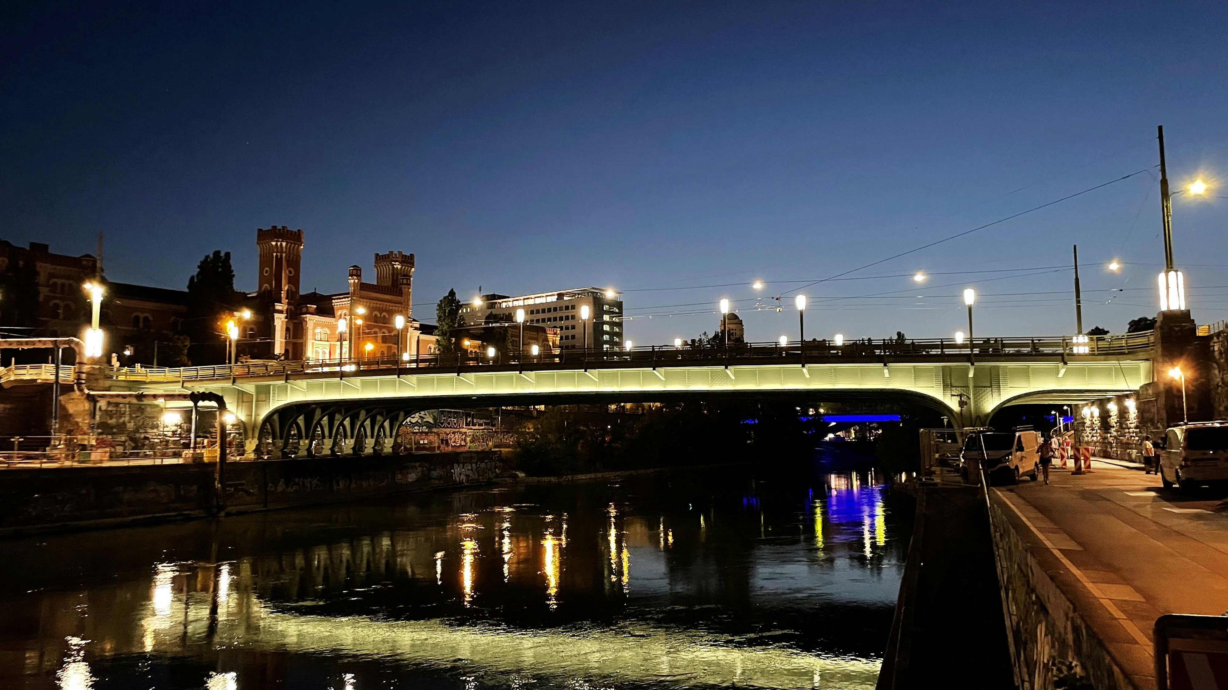 Neuer Glanz für die Augartenbrücke über den Donaukanal
