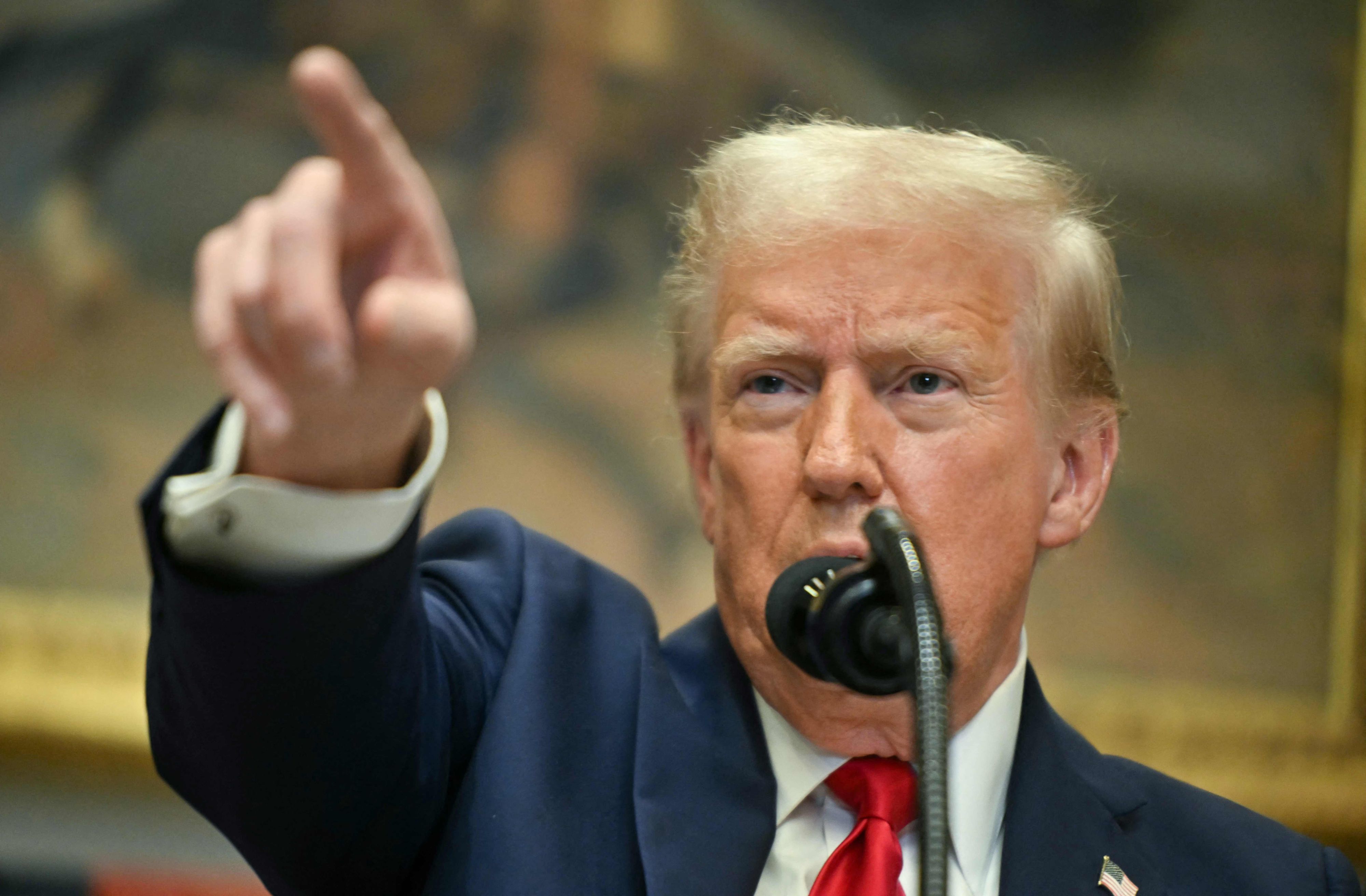 Heute.at - You're fired! Trump verlangt Entlassung von Reportern