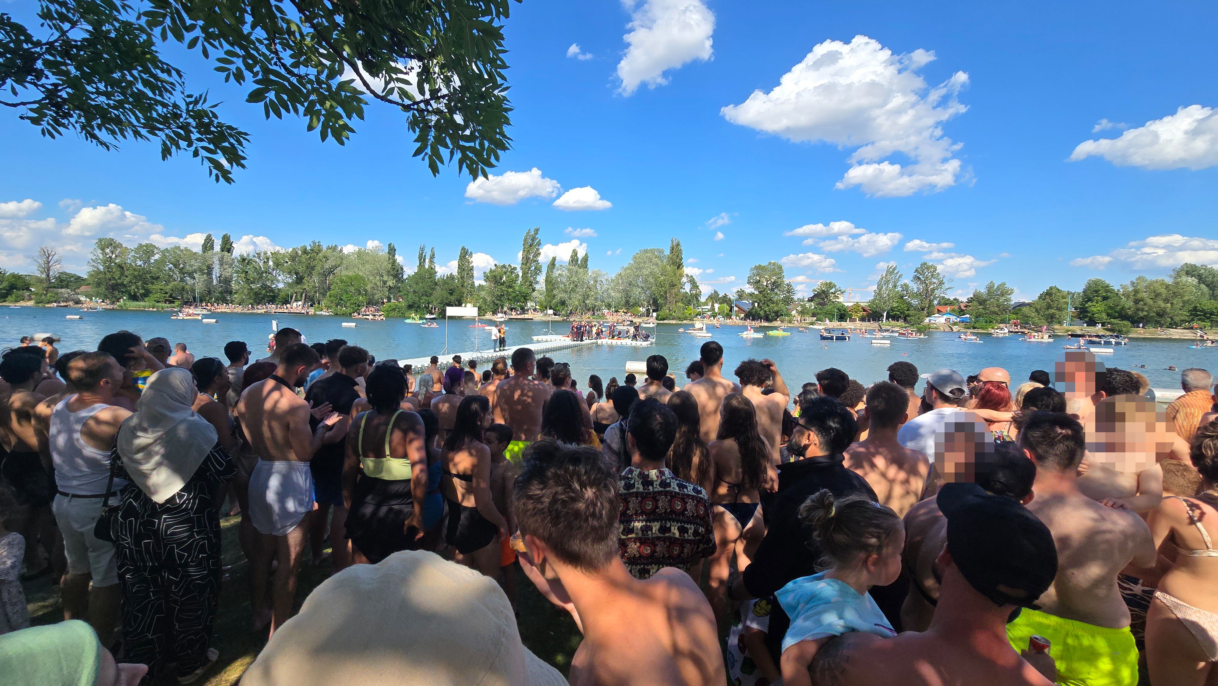 Rettungseinsatz im Gänsehäufel – eine Person wird vermisst!