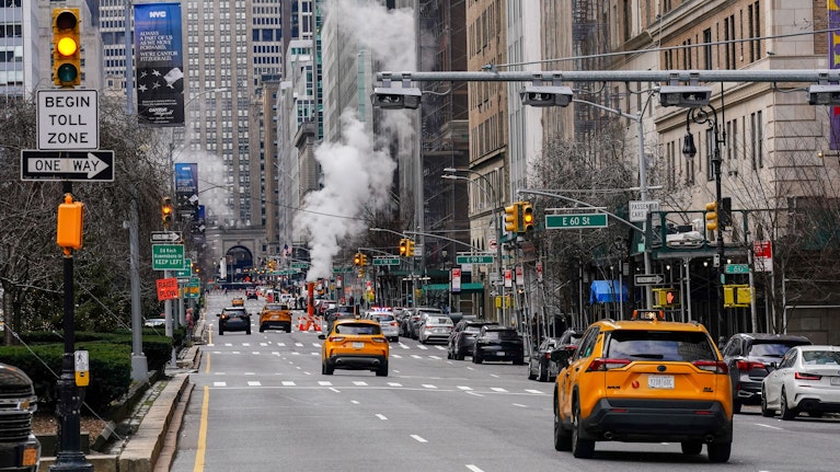 Kann Wien daraus lernen? Im Jänner führte Manhattan eine Maut für Autos ein. Seither gibt es weniger Verkehr, weniger Staus und weniger Beschwerden über Lärm. Und viele stellen sich die Frage: Warum hat es so lange gedauert, bis die Maut eingeführt wurde?