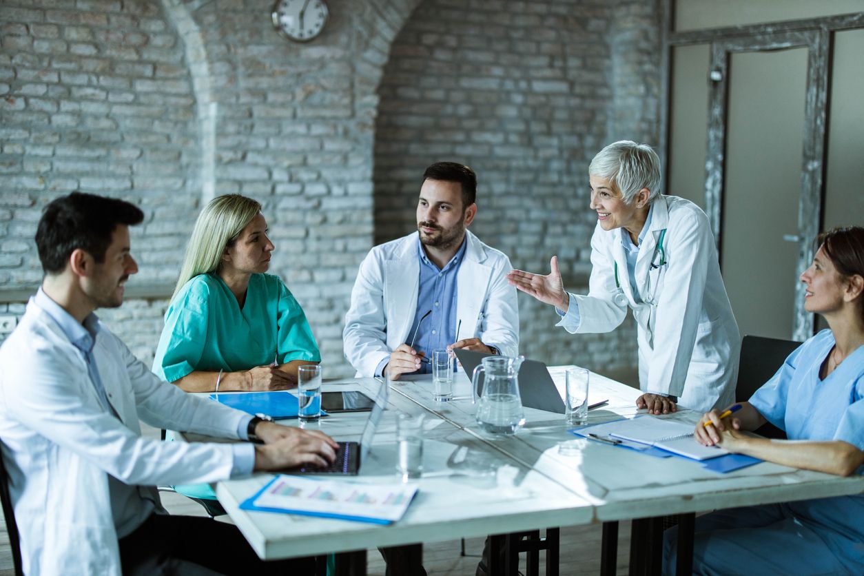 Ärzte-Meetings sollen den Austausch fördern. (Symbolbild)