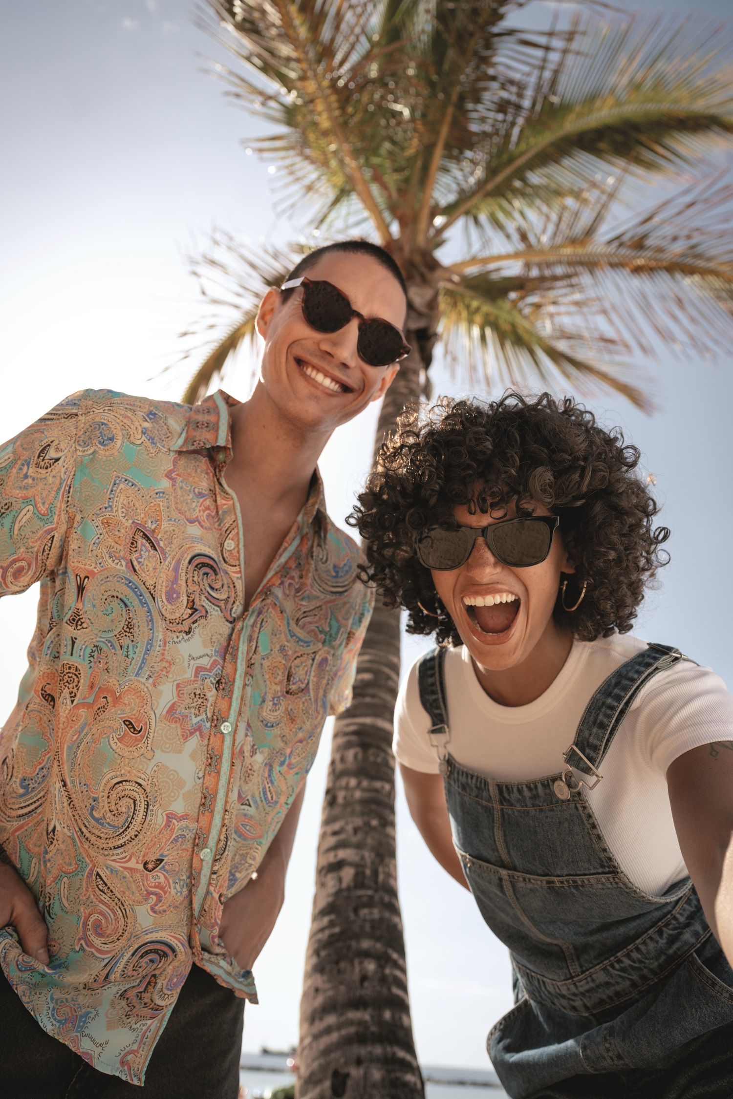 Noch auf der Suche nach der perfekten Sonnenbrille? Dann spiele jetzt mit und gewinnen eine der drei Sonnenbrillen der Exklusivmarke UNOFFICIAL von Pearle.