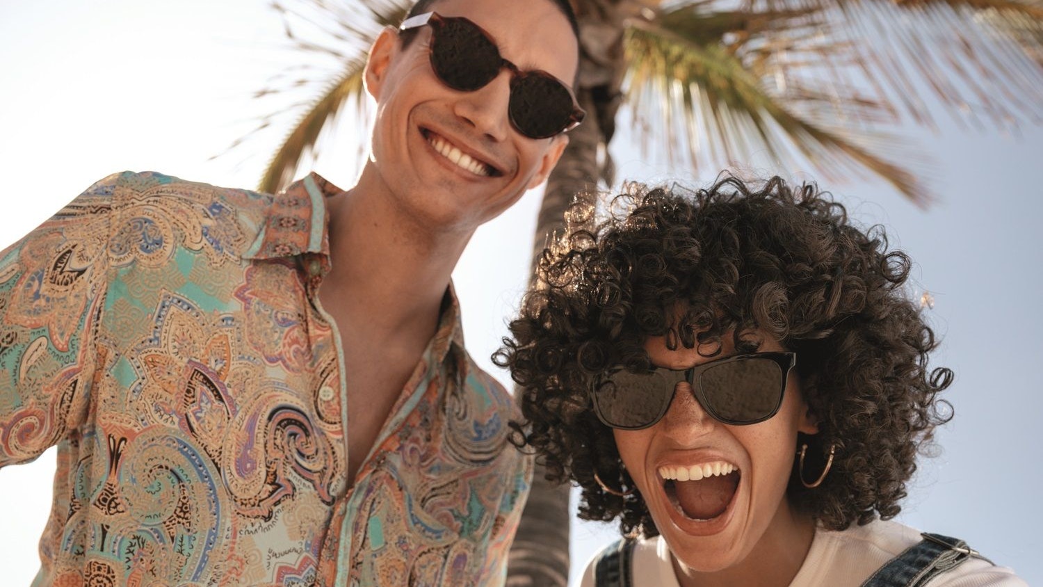 Heute.at - Gewinne eine stylische Sonnenbrille von UNOFFICIAL
