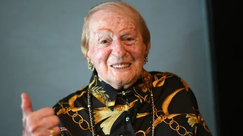 Risa Igelfeld ist 107-jährige Holocaust-Überlebende.