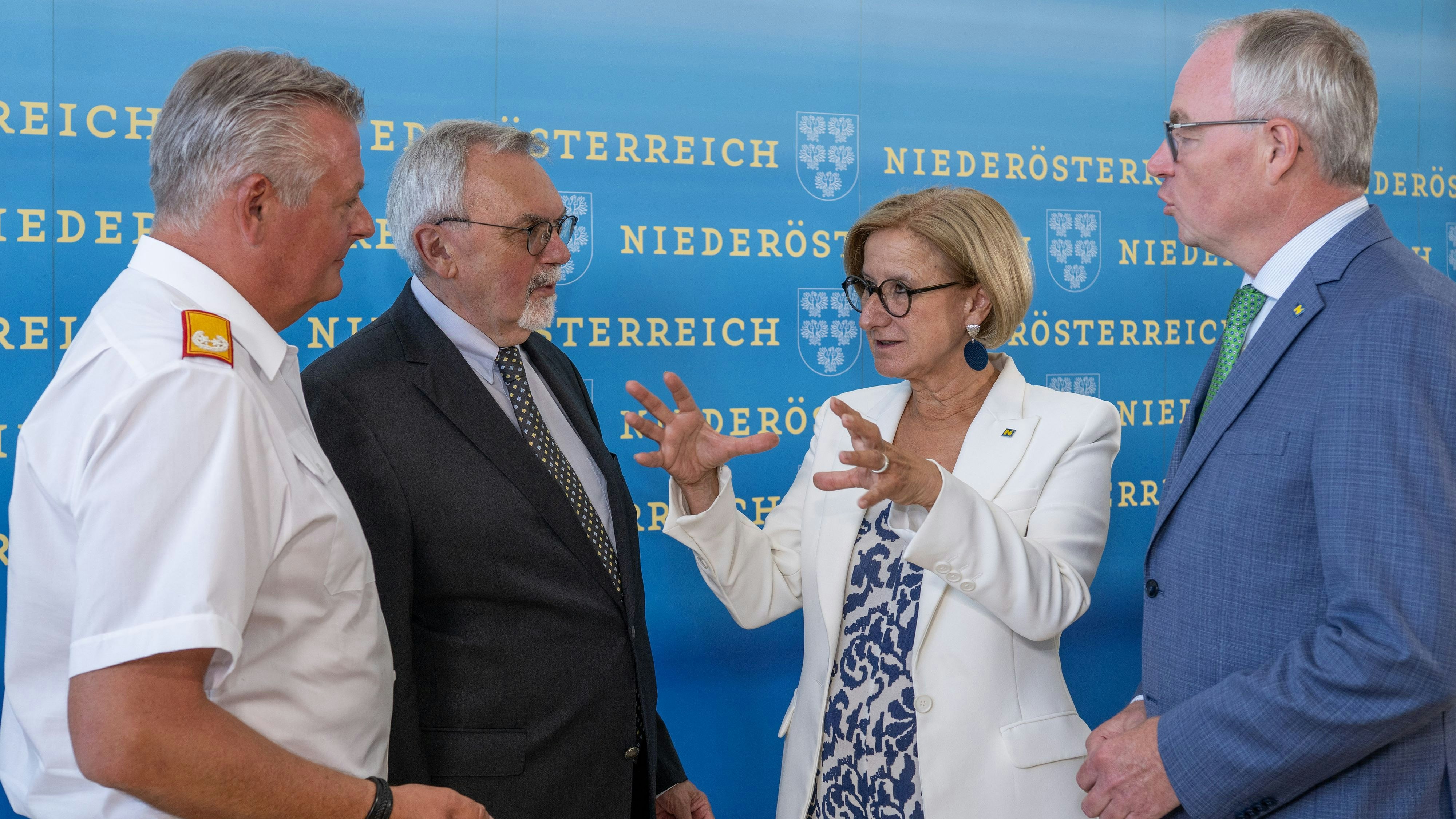 Heute.at - Diese Lehren zieht das Land nach der Jahrhundertflut