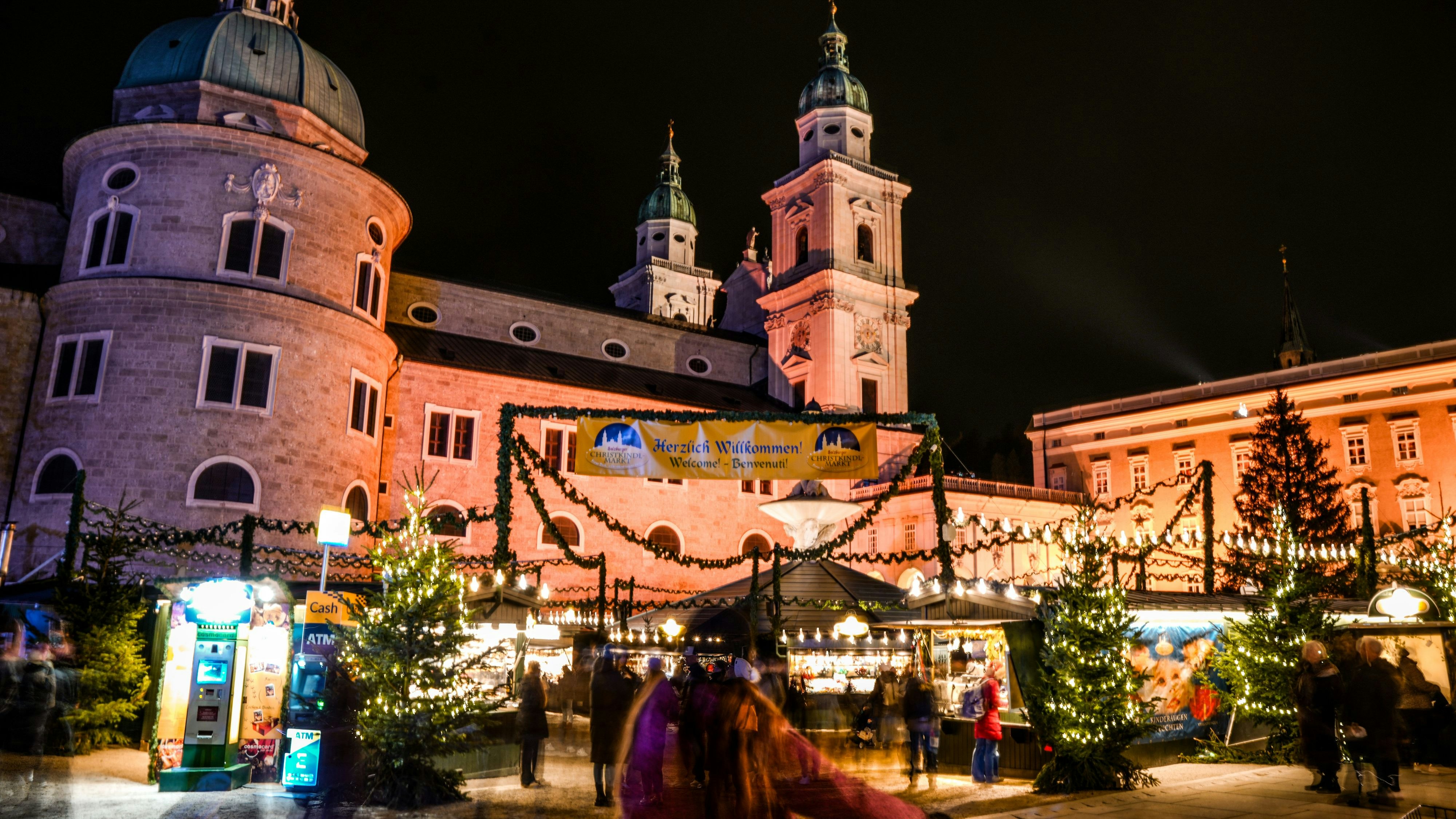 Der 21-Jährige hatte unter anderem den Salzburger Christkindlmarkt ins Auge gefasst. (Symbolbild)