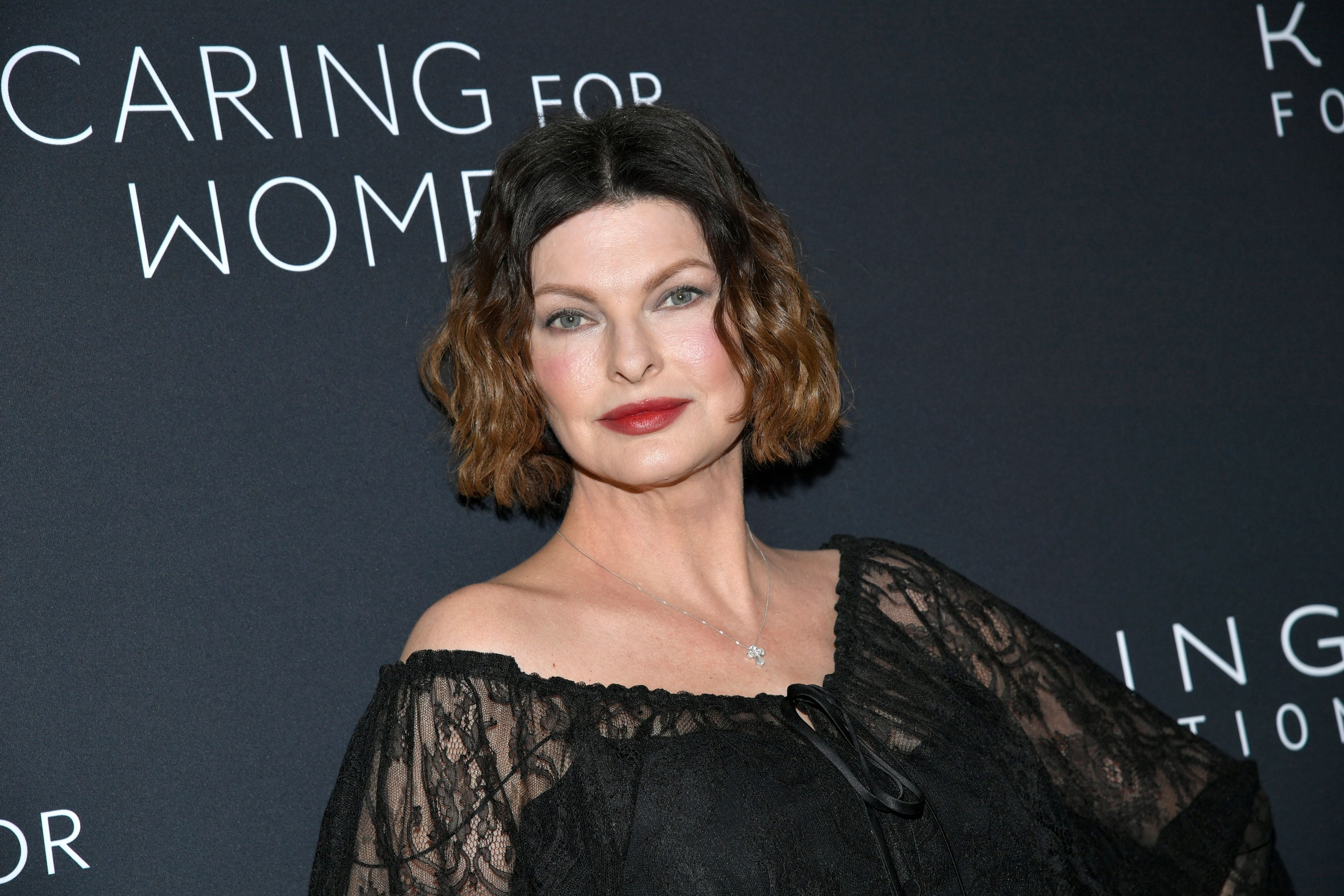 Immer mehr prominente Frauen, wie das ehemalige Supermodel Linda Evangelista,&nbsp;bekennen sich öffentlich dazu, Männerbeziehungen "nur mehr ambulant" zu führen