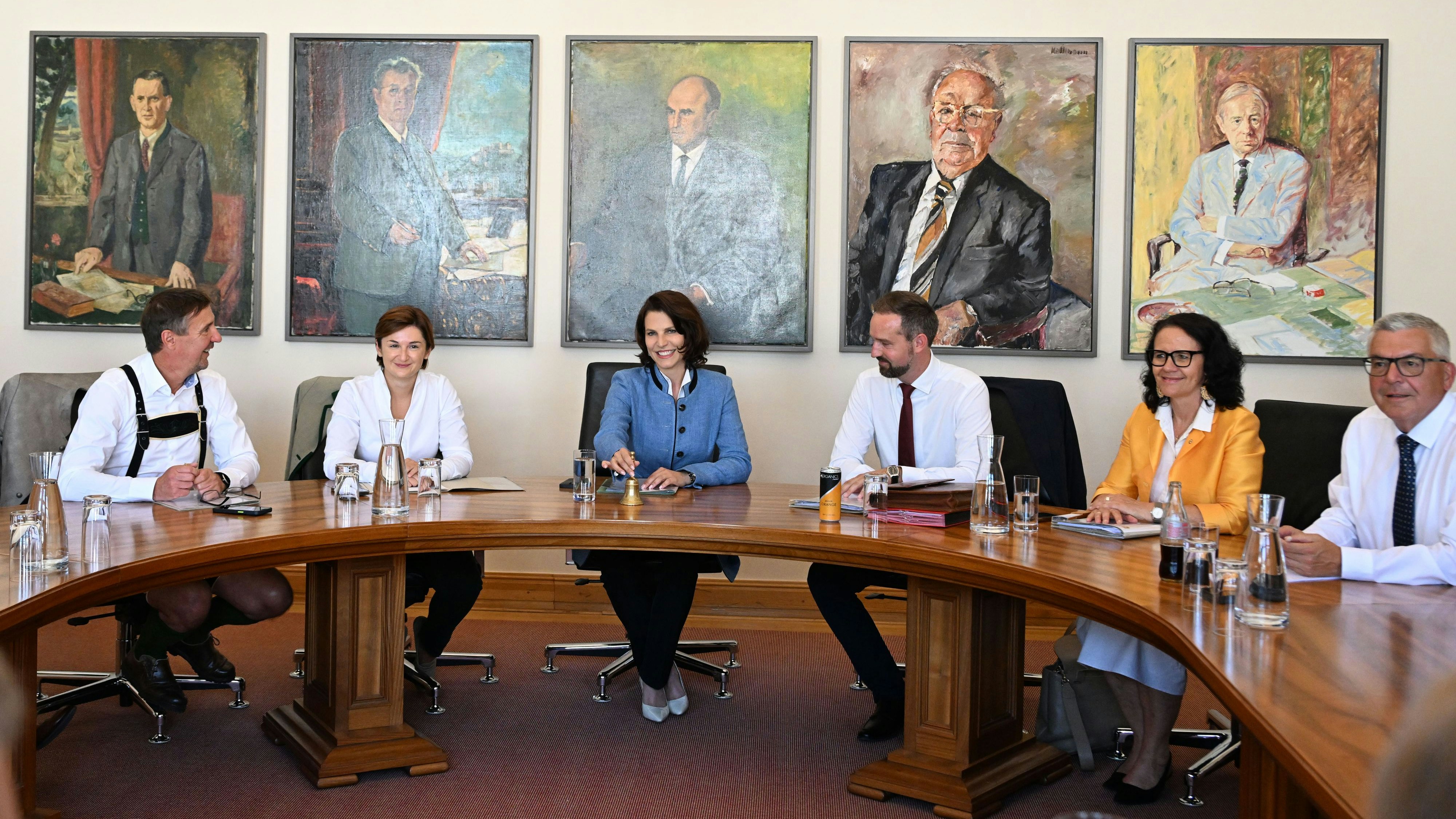 Heute.at - Karoline Edtstadler ist Landeshauptfrau von Salzburg