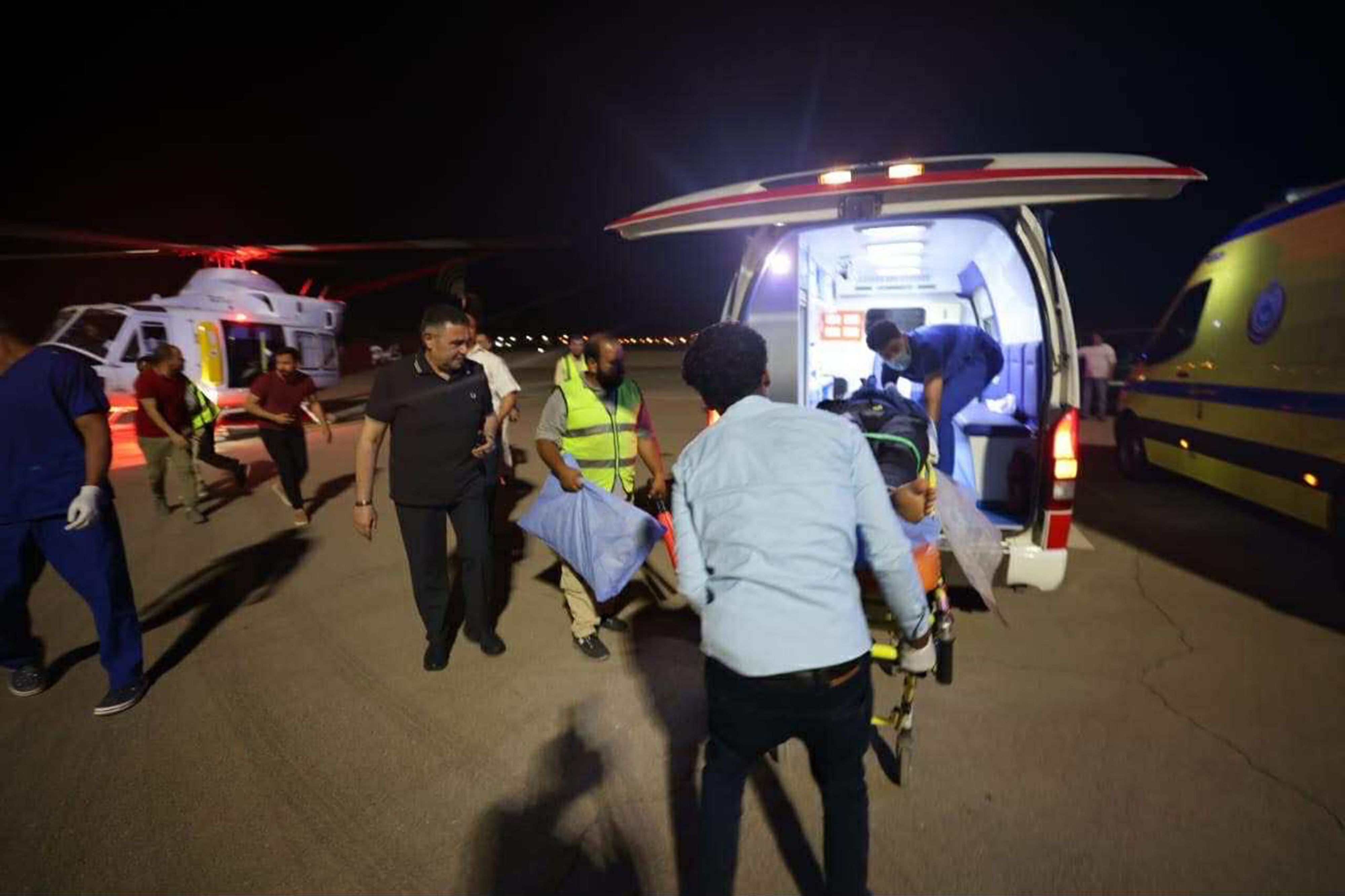 Zahlreiche Rettungskräfte standen im Einsatz. 