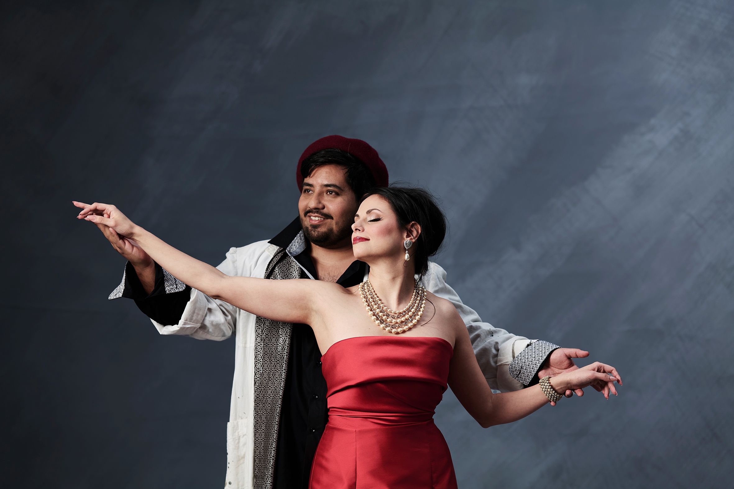 Federica Vitali als Floria Tosca und Fábian Lara als Mario Cavaradossi.