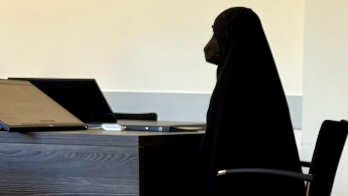 Heute.at - Vollverschleiertes Mädchen: Für Anschlag bereit