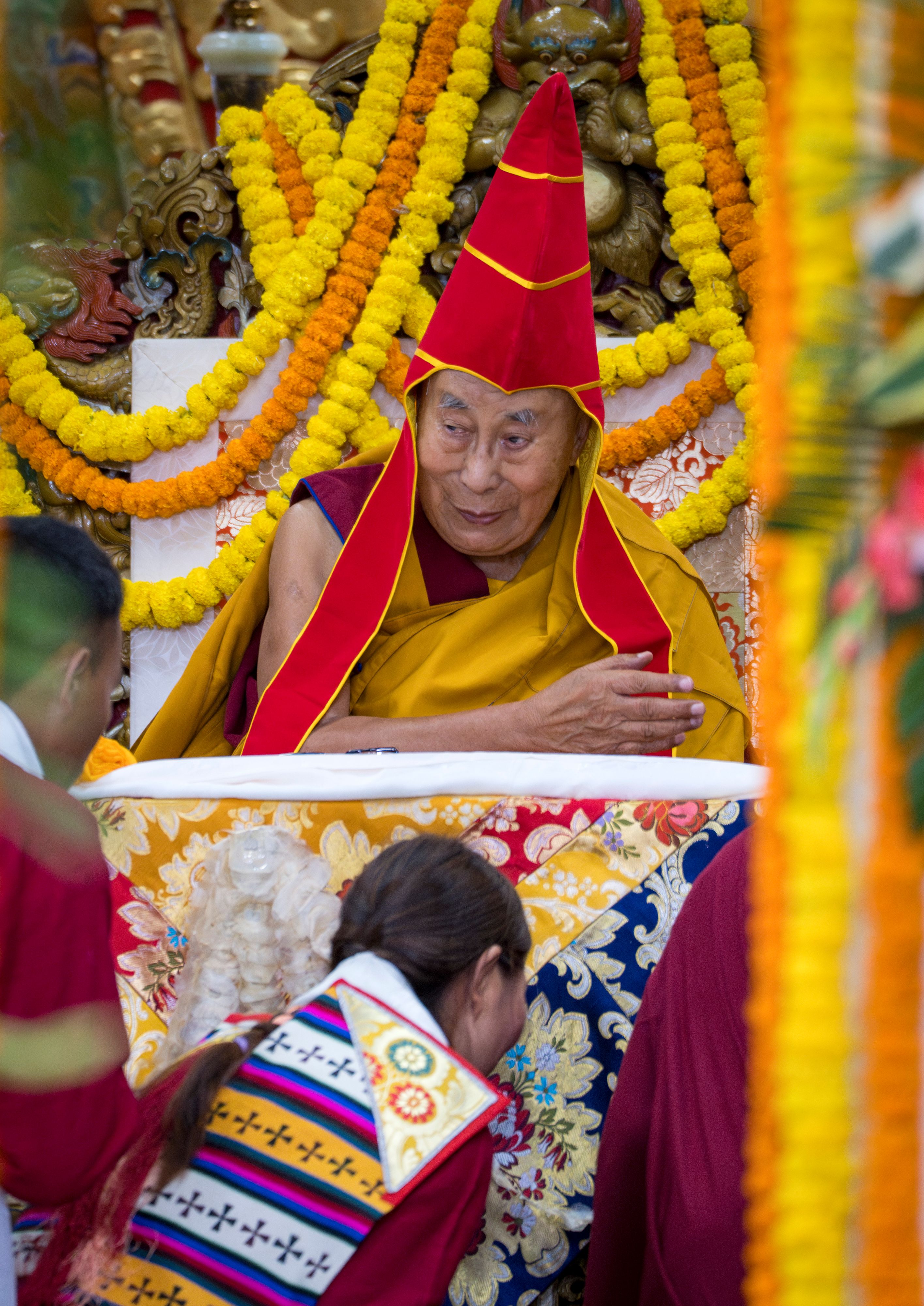 Der Dalai Lama bei einer Zeremonie im Exil – er will, dass seine Reinkarnation nicht von China bestimmt wird.