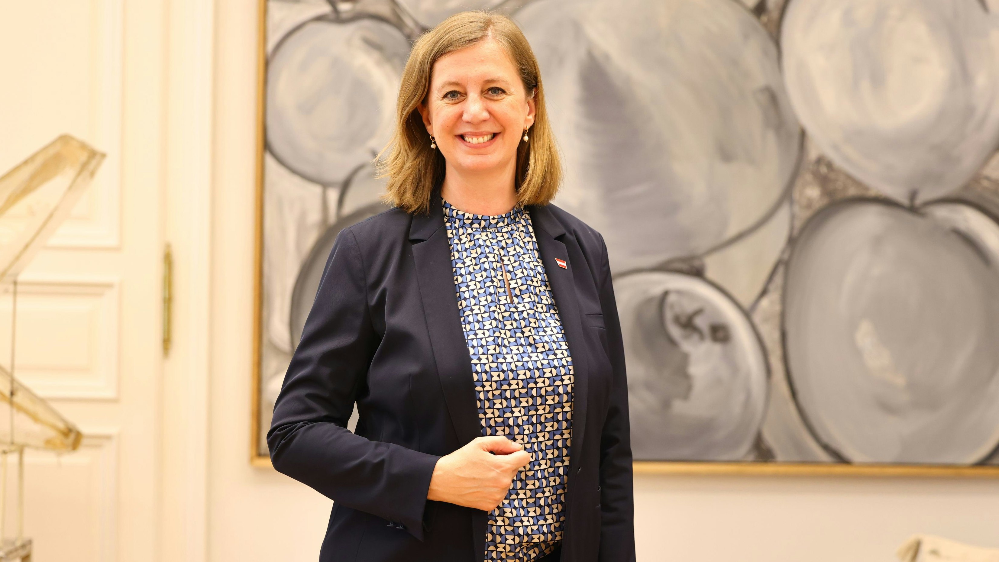 Finanzstaatssekretärin Barbara Eibinger-Miedl sorgt sich nicht wegen EU-Verfahren.