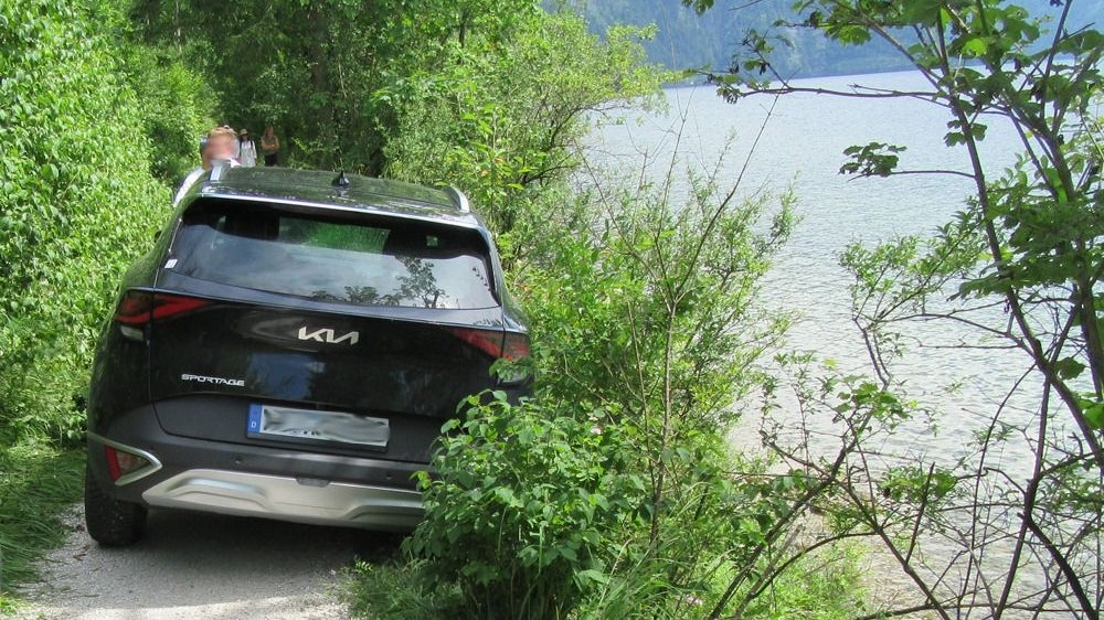 Heute.at - Wollten in Gasthaus: Plötzlich stecken Touristen fest
