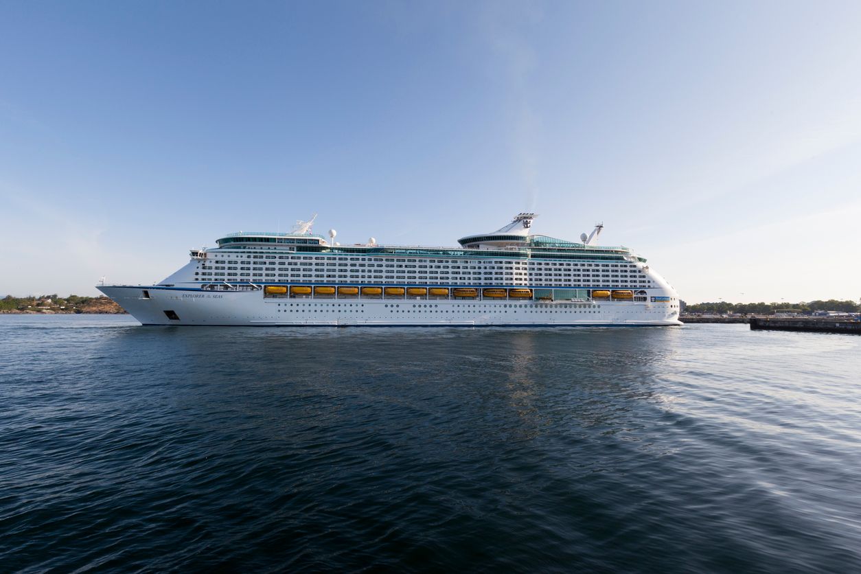 Viele Menschen auf engem Raum erhöhen das Risiko, Krankheiten zu übertragen.