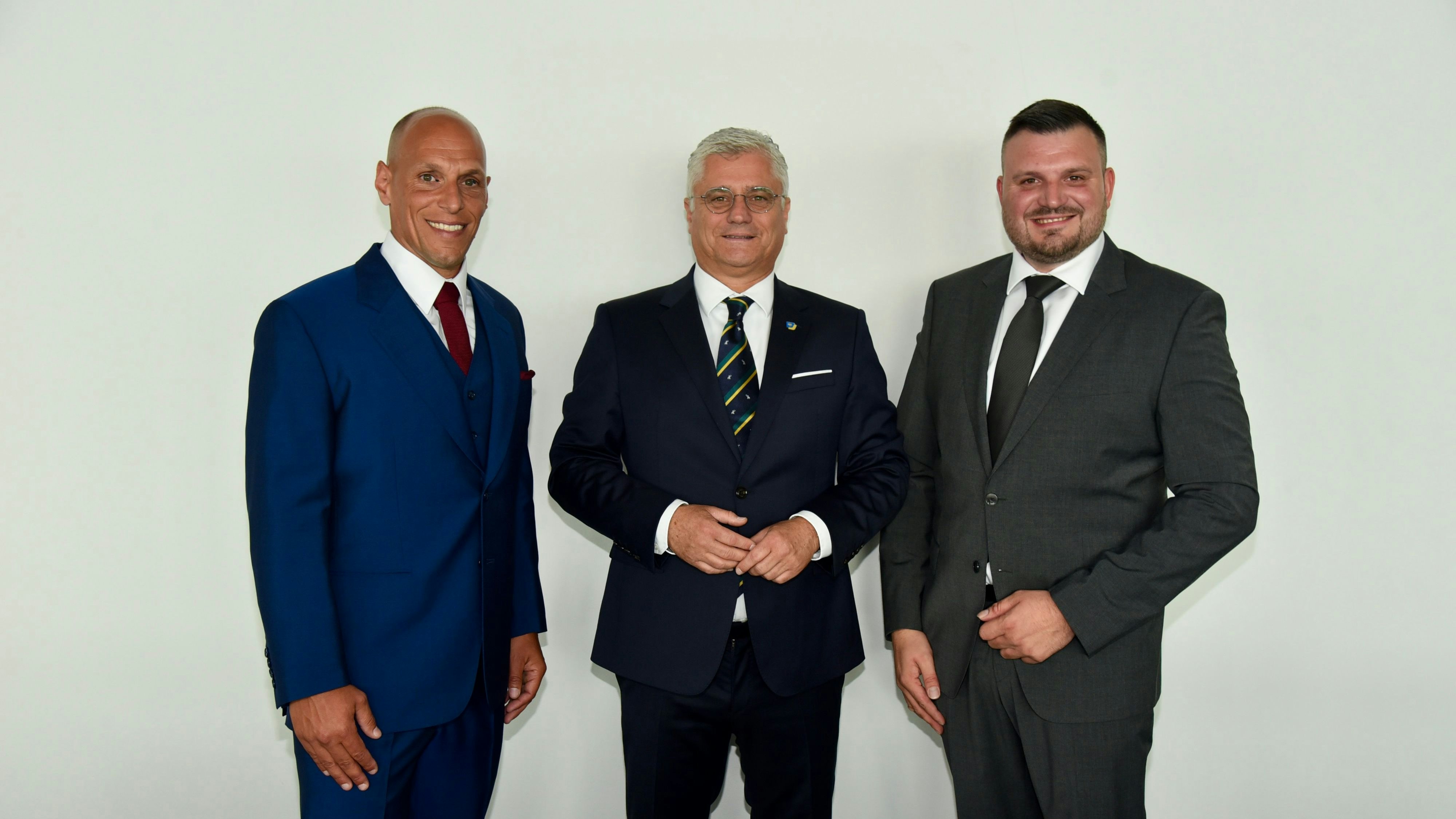 Landesrat Martin Antauer (M.) sowie die beiden Abgeordneten Helmut Fiedler (l.) und Christian Brenner.