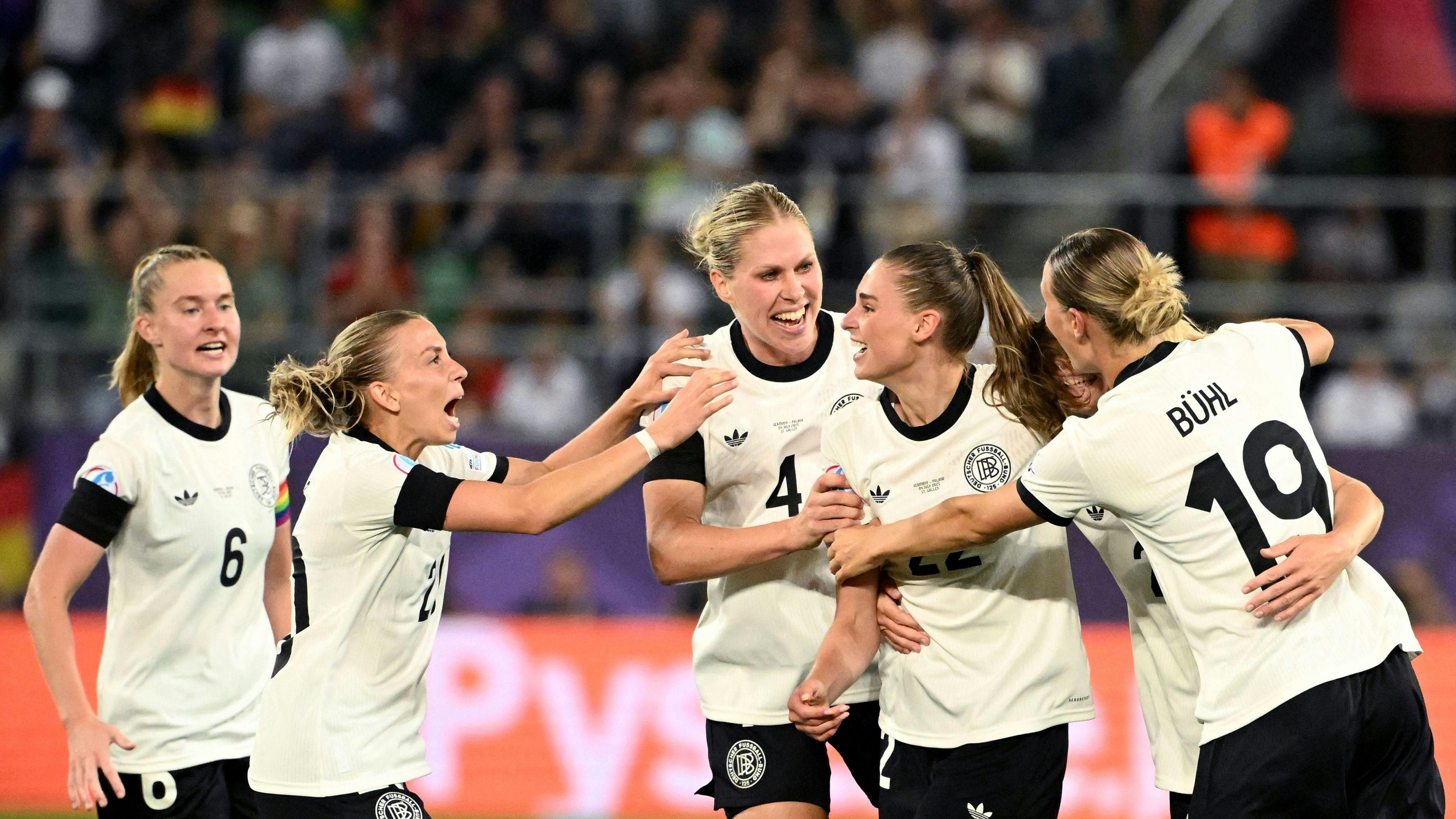 Heute.at - Deutschland feiert Pflichtsieg bangt aber um Kapitänin