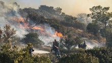Feuerhölle Kreta - beliebte Urlaubsinsel in Flammen