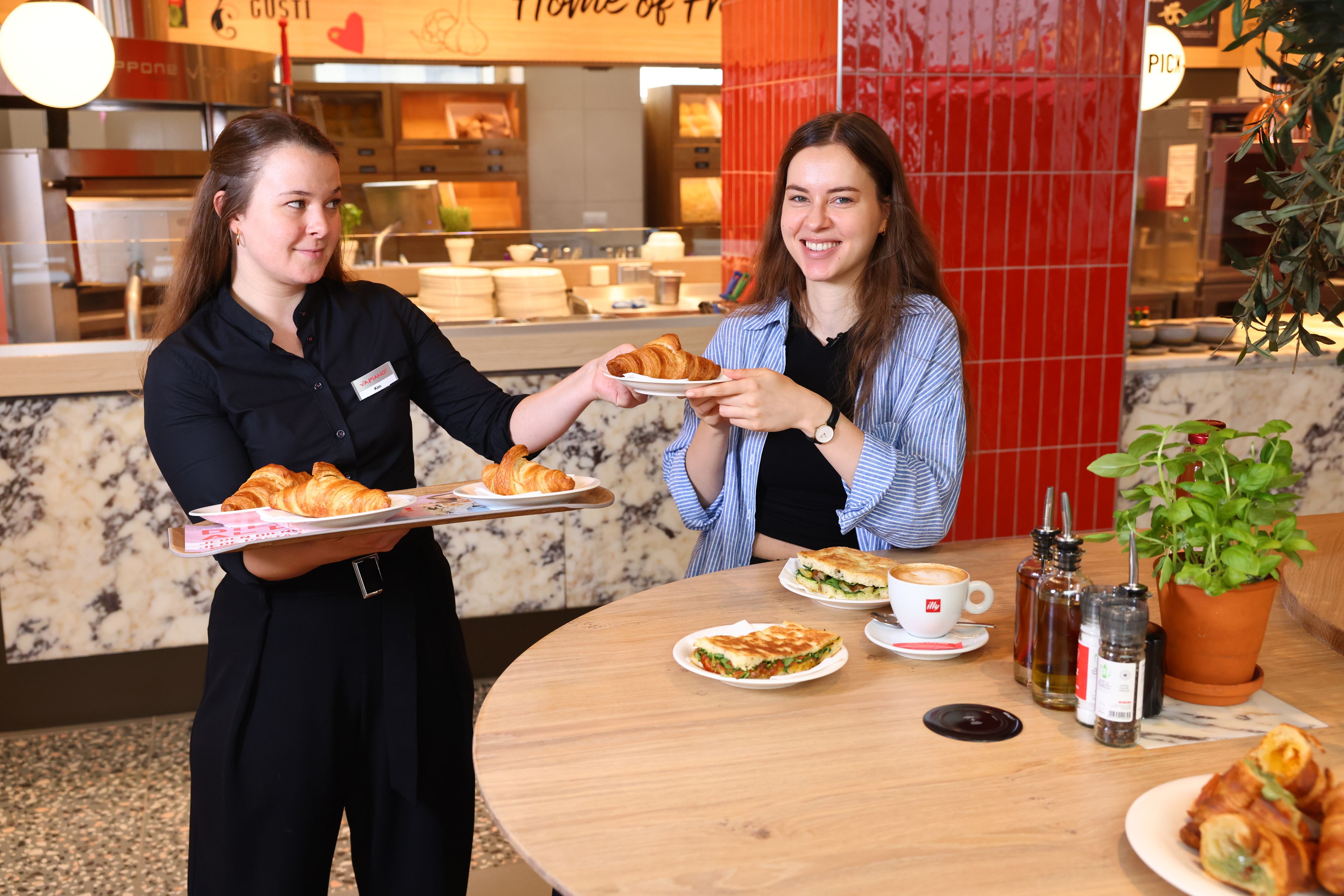 Vapiano investierte in ein neues Flagship-Konzept – mit Bar & Breakfast.