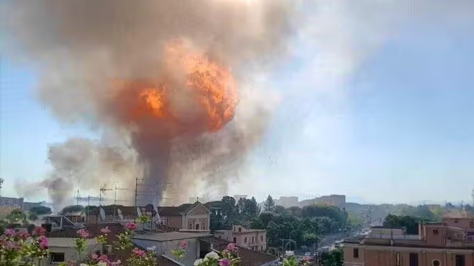 Heute.at - Riesige Explosionen erschüttern Rom – mehrere Verletzte