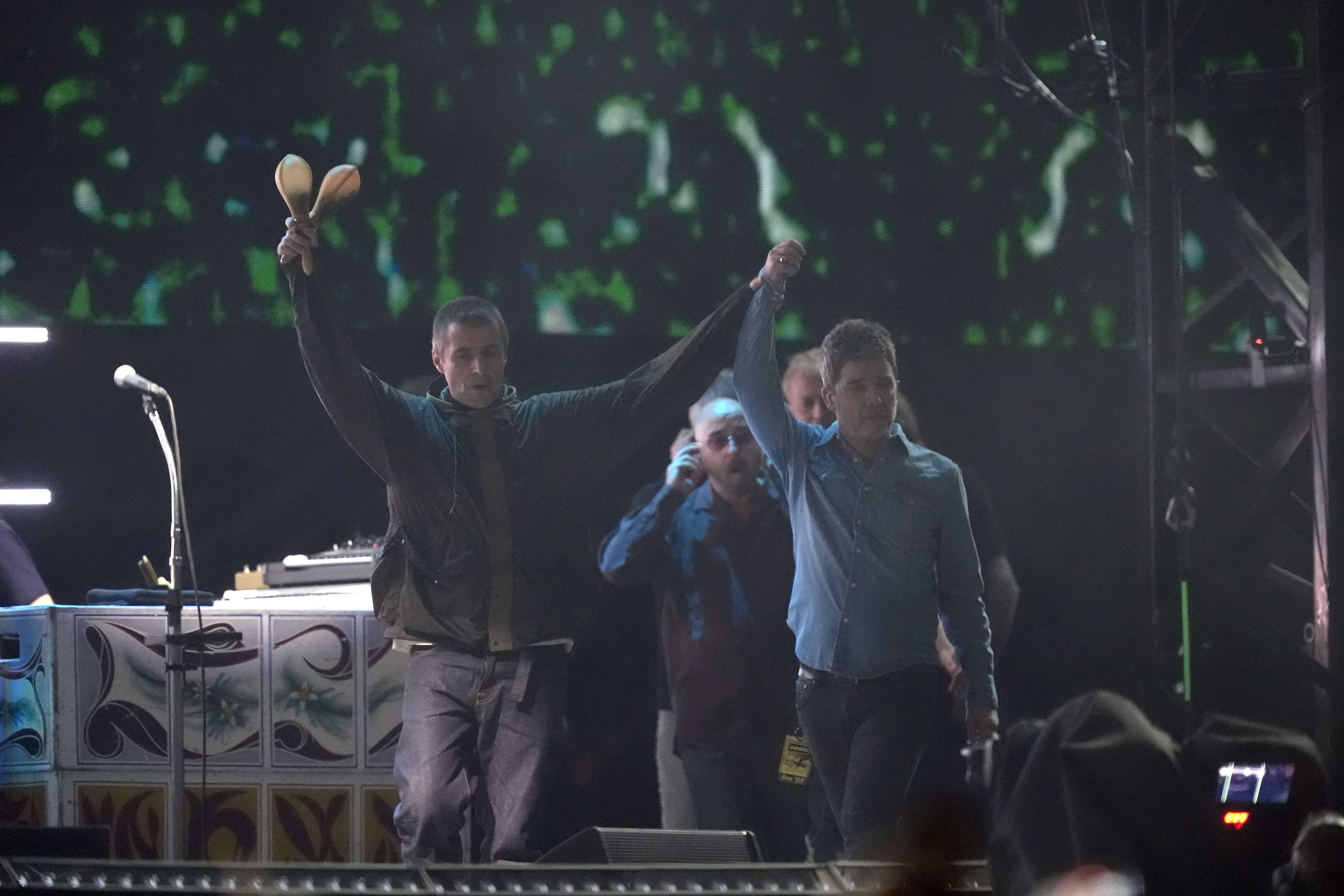 Liam and Noel Gallagher.