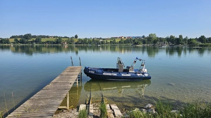 Heute.at - Spaziergängerin entdeckt Leiche in Badesee