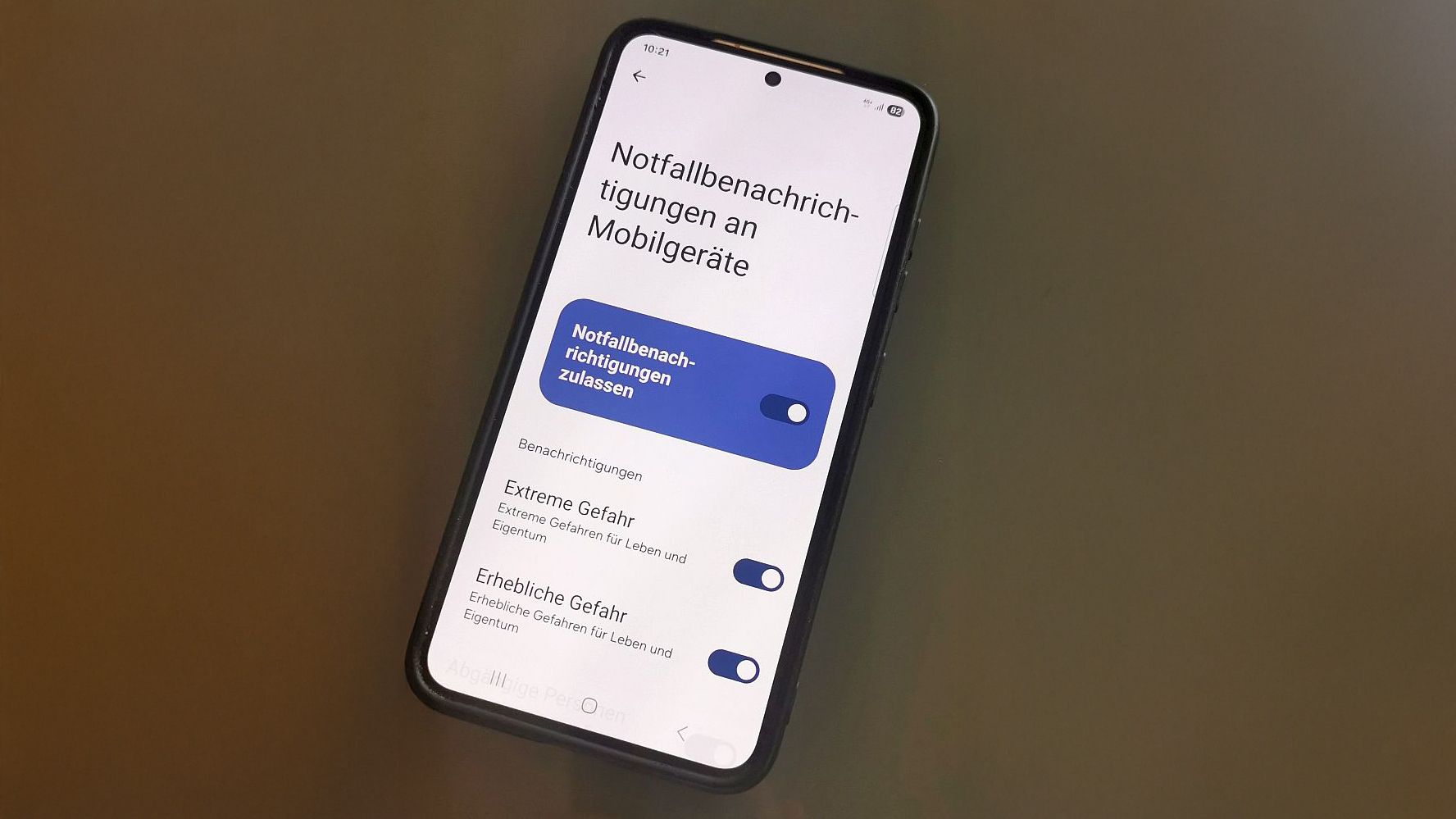 Für Gefahreninformationen sollte AT-Alert auf dem Smartphone vollständig aktiviert sein.