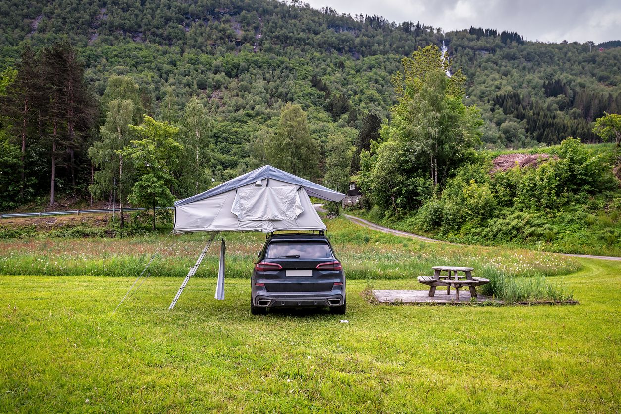 Alles dicht: So hatte sich der Steyrer sein neues Dachzelt wohl eher vorgestellt. (Symbolbild)