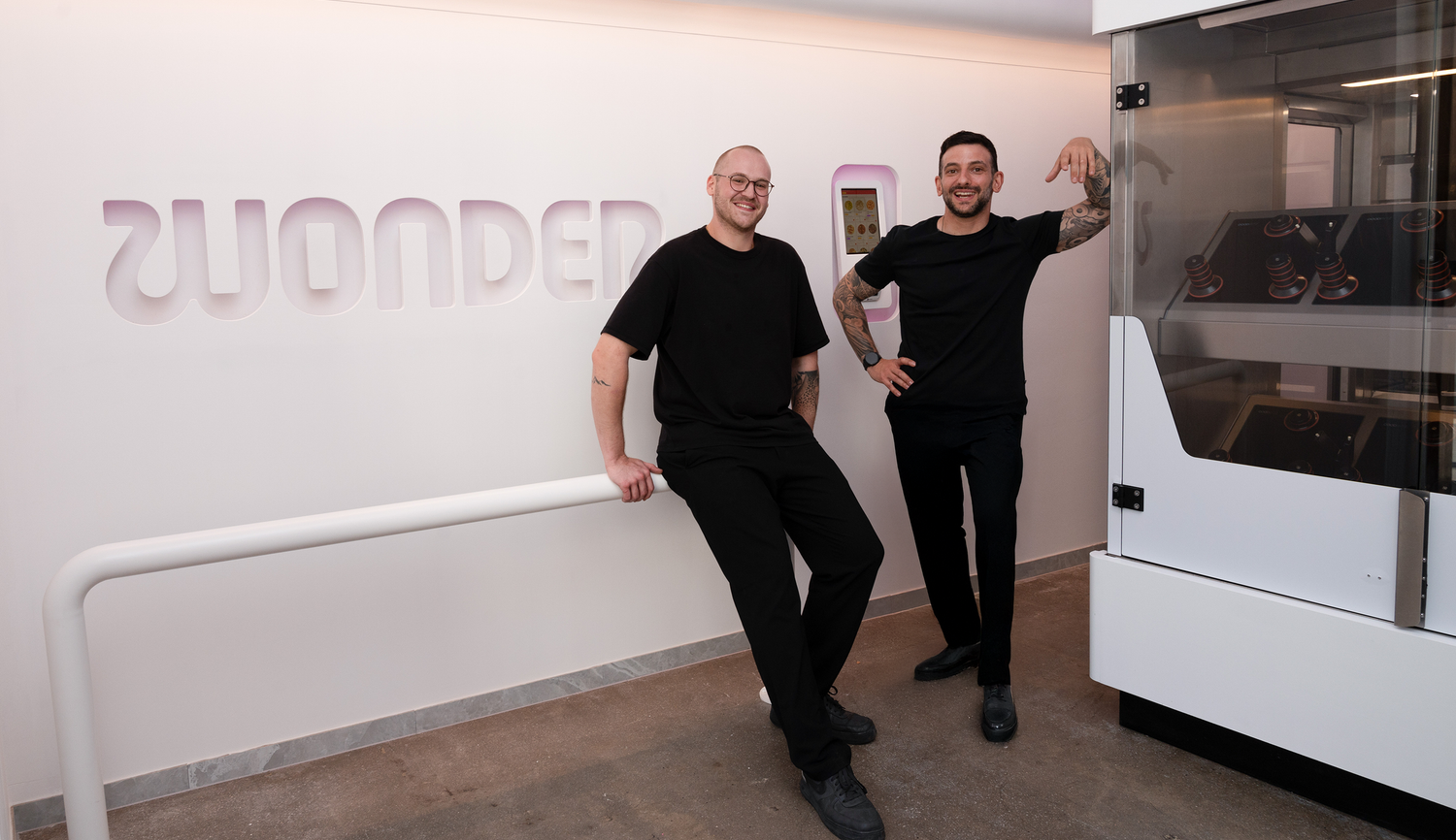 Hier darf man sich wundern: Felix Mandel und Gabriel Alaev eröffnen auf der Praterstraße 11 diesen Sommer ihr neues Robo-Lokal "Wonder".