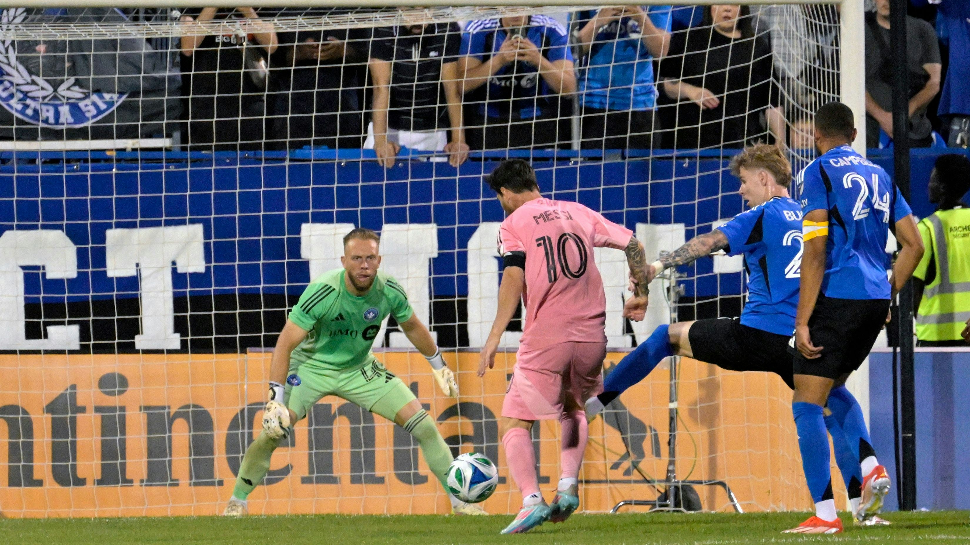 Heute.at - Messi schießt sich WM-Frust mit Doppelpack von Seele