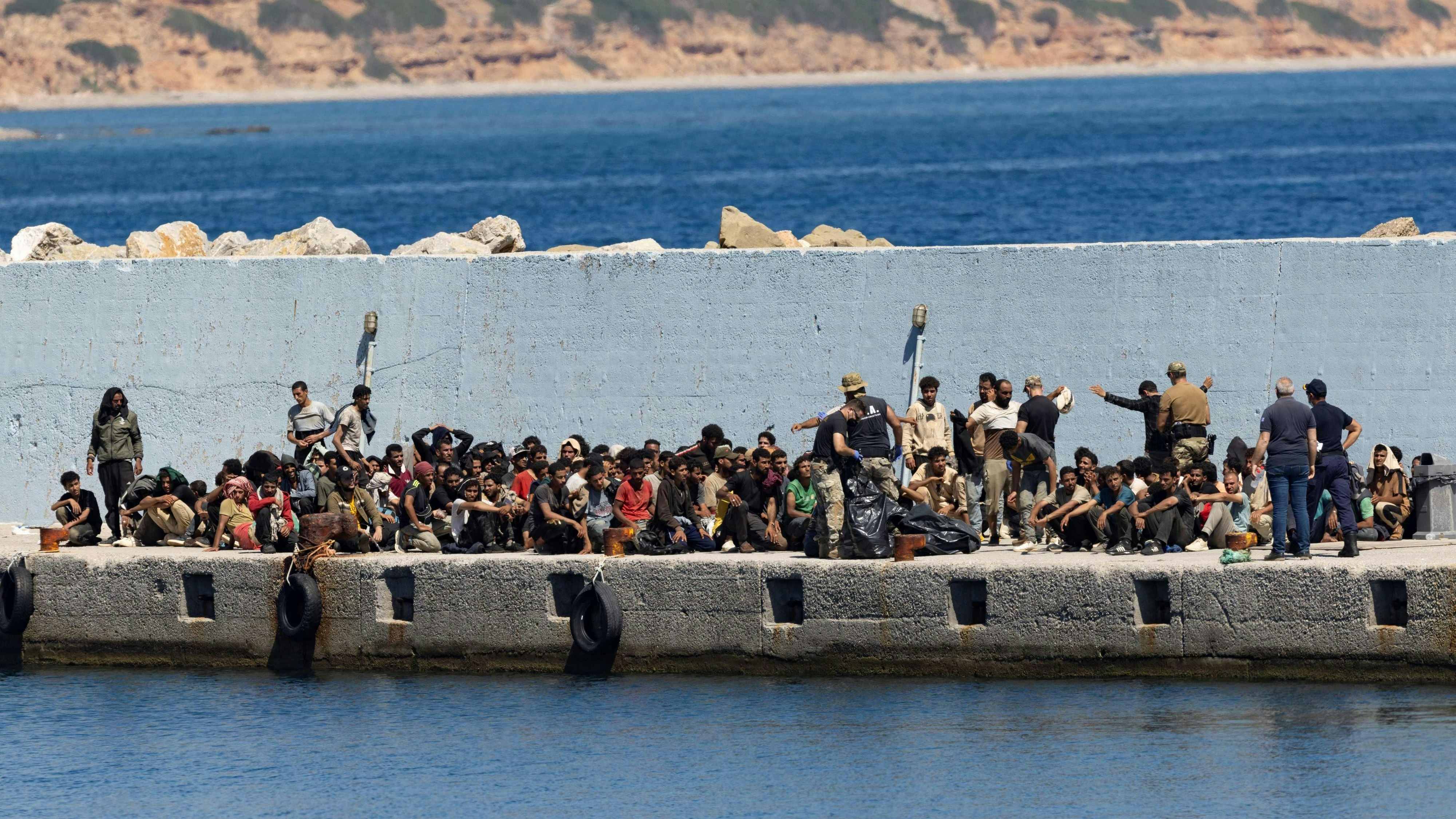 Heute.at - Migranten strömen über neue Fluchtroute nach Kreta