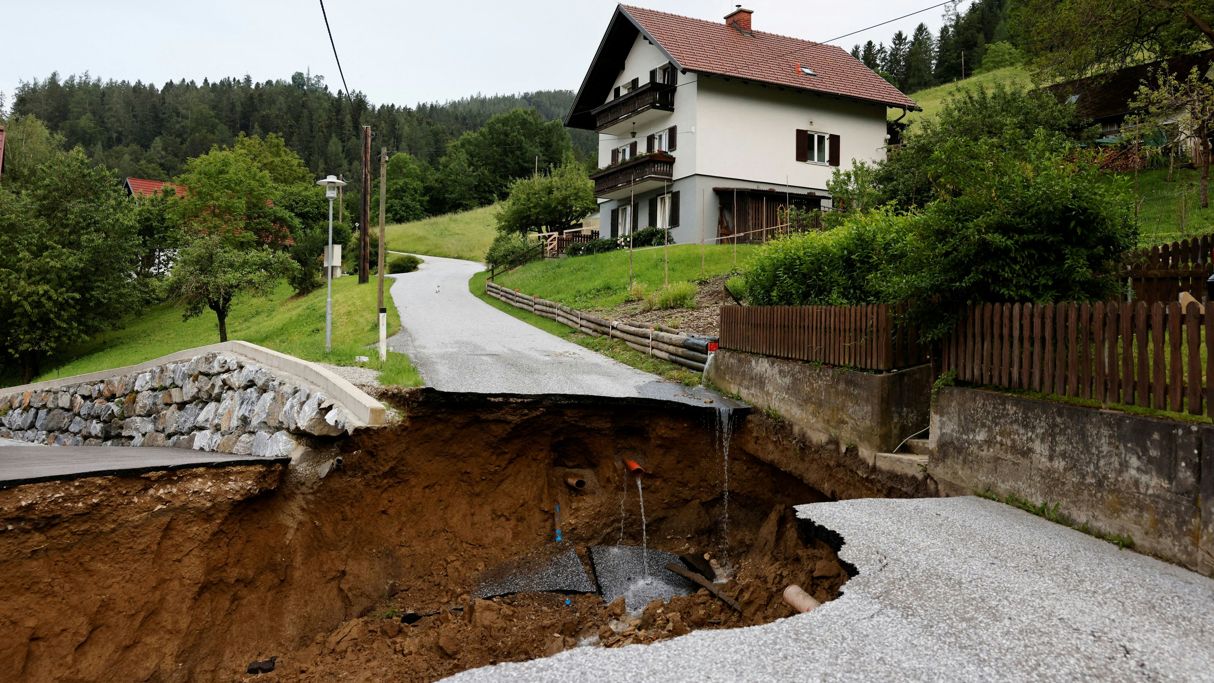 Heute.at - Beachtliche Regenmengen – Warnung vor Flut und Muren