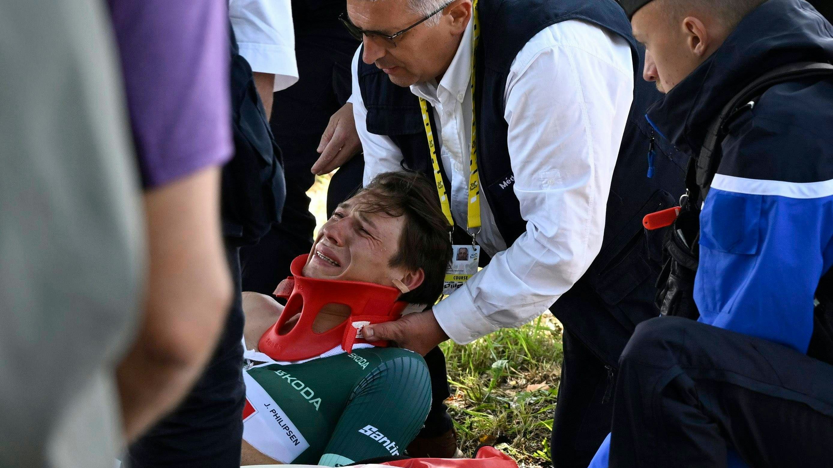 Heute.at - Mehrere Brüche und OP – Sorge um gestürzten Tour-Star