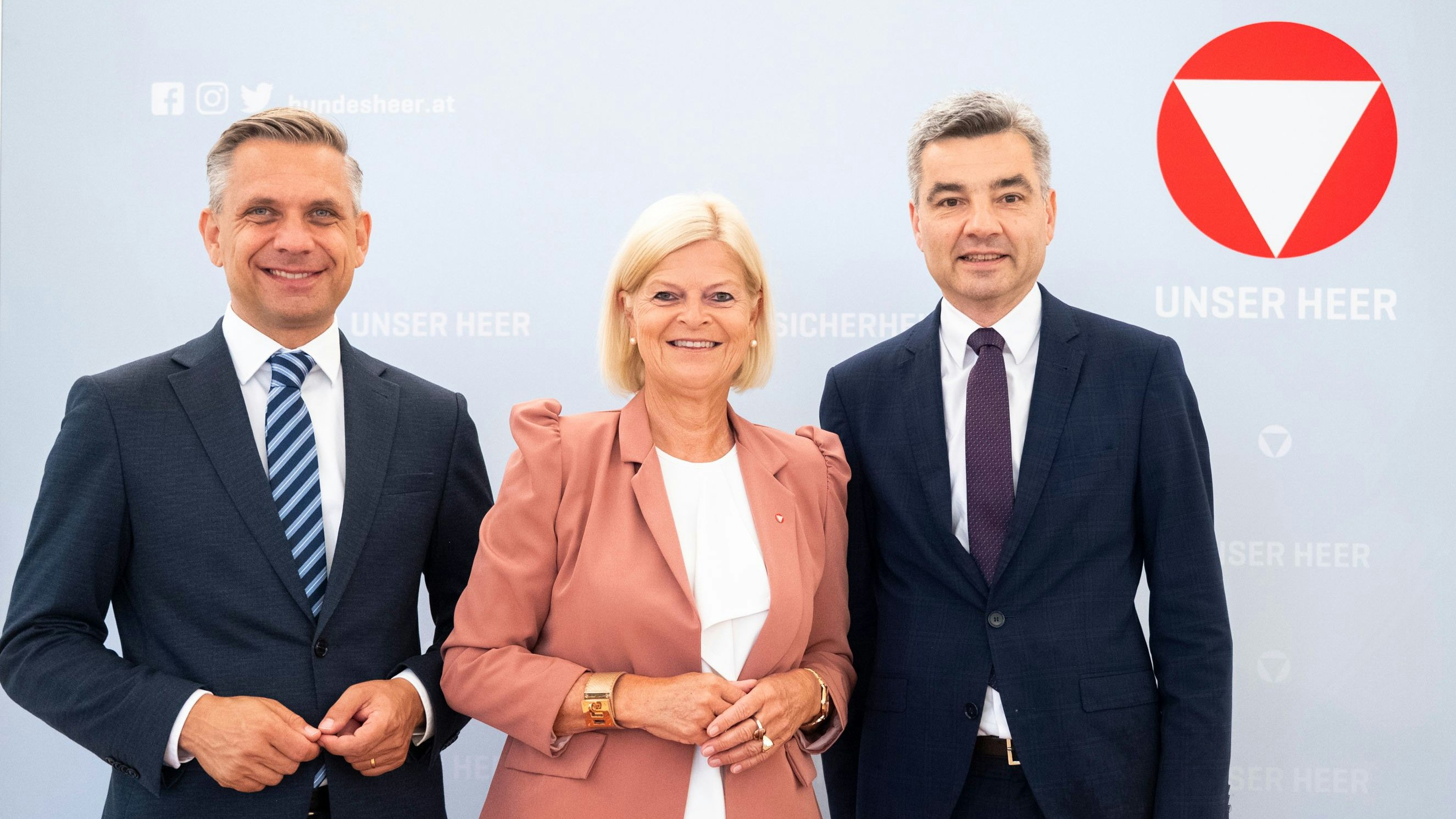Heute.at - Rüstungs-Deals: Österreichs Industrie soll mitverdienen