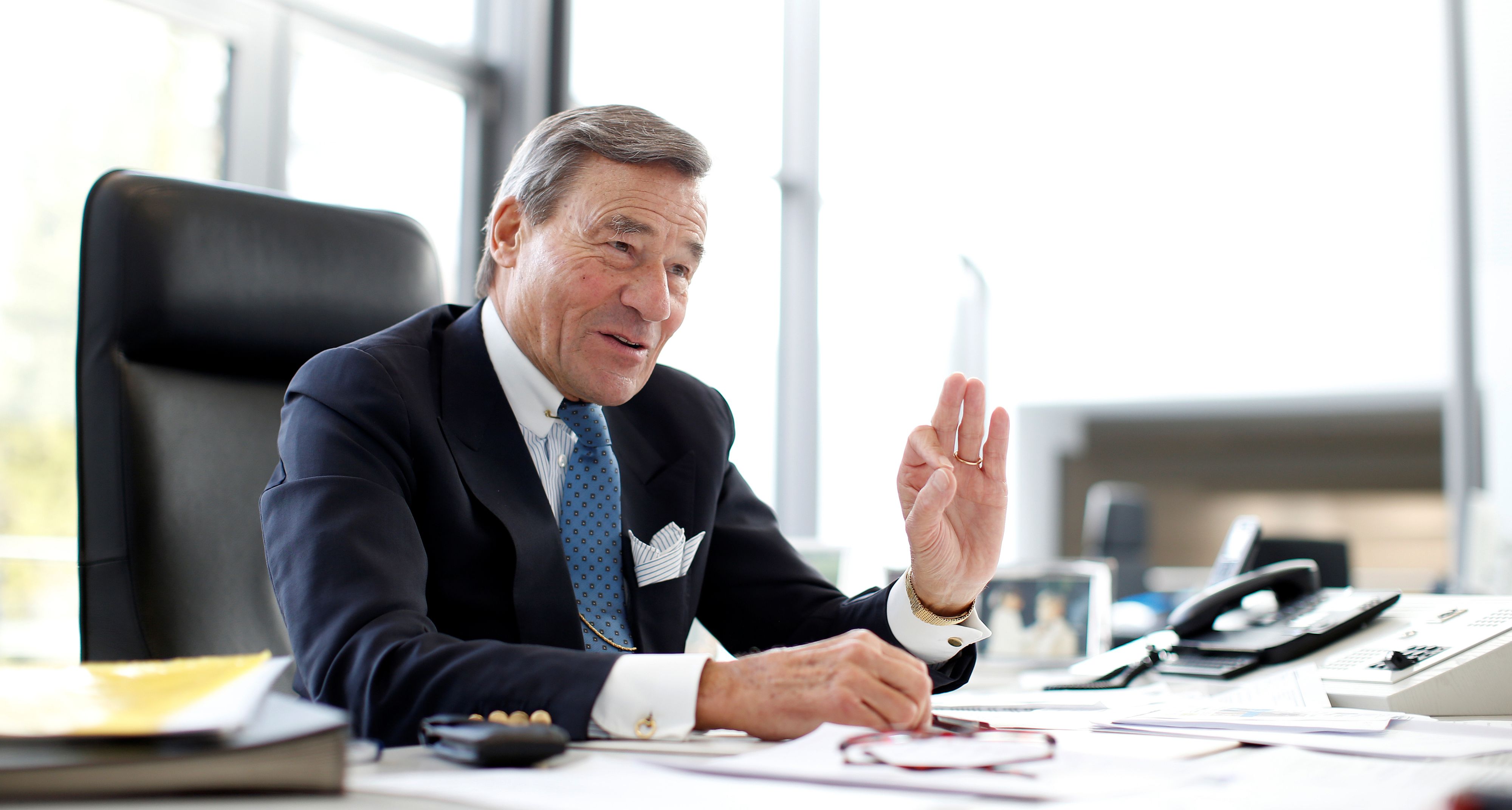 Wolfgang Grupp befindet sich zur Zeit im Krankenhaus. Über die Ursache wird wild spekuliert.