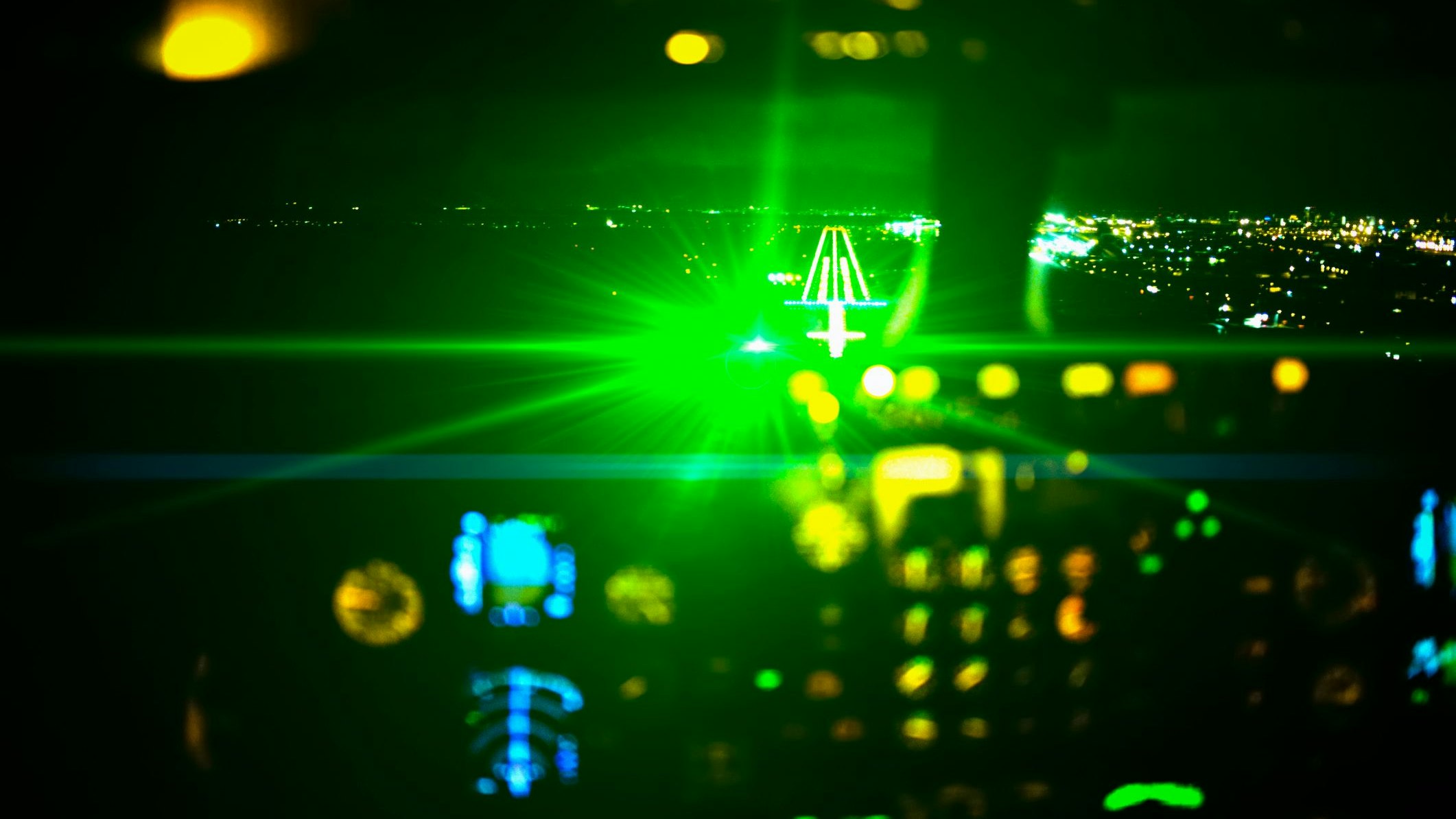 Heute.at - Chinesischer Laser-Angriff auf deutsches Flugzeug