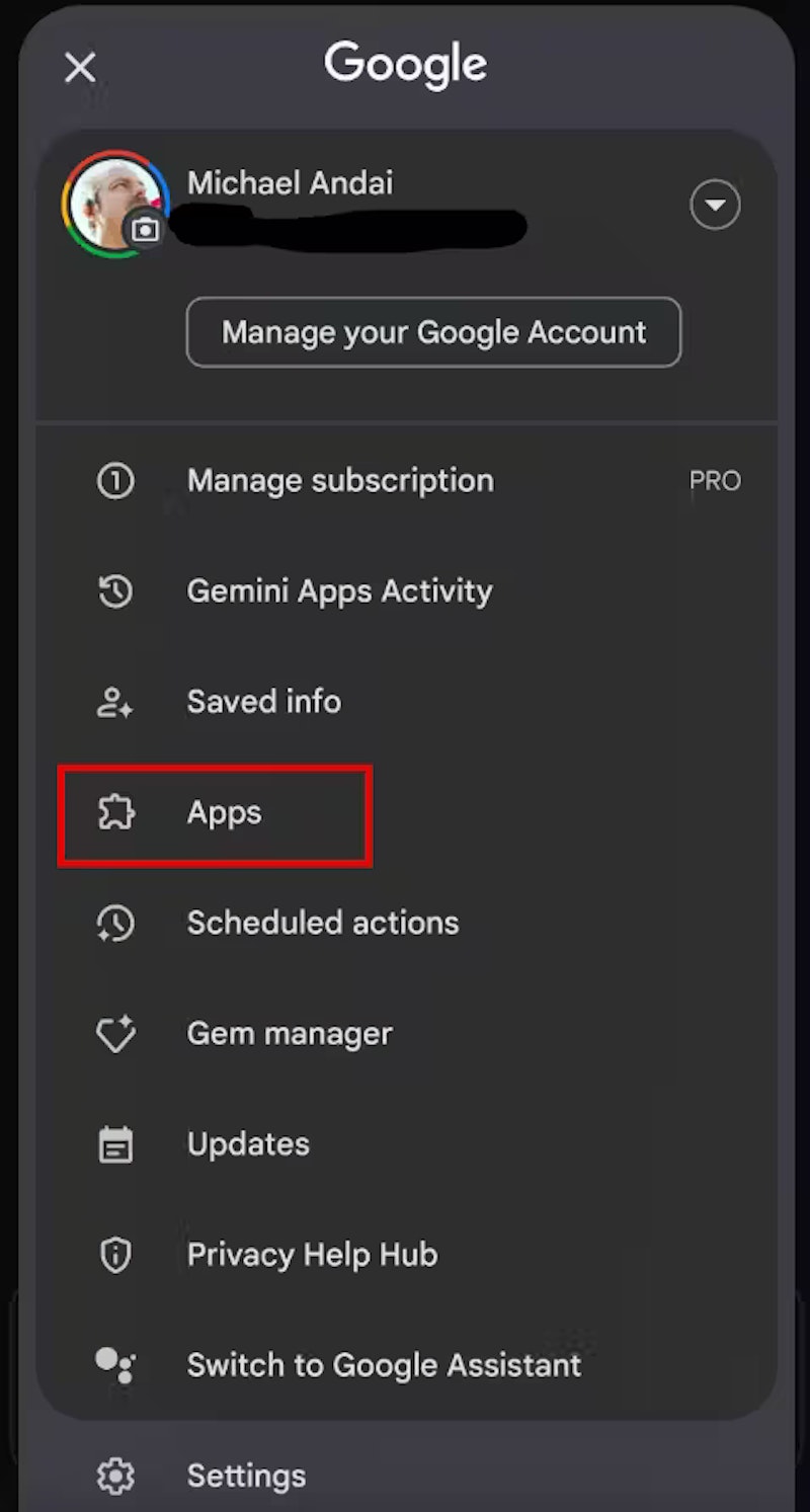 <strong>Variante 1:</strong> So findest du die verknüpften Apps. In Gemini aufs Profilbild klicken, dann Apps auswählen.
