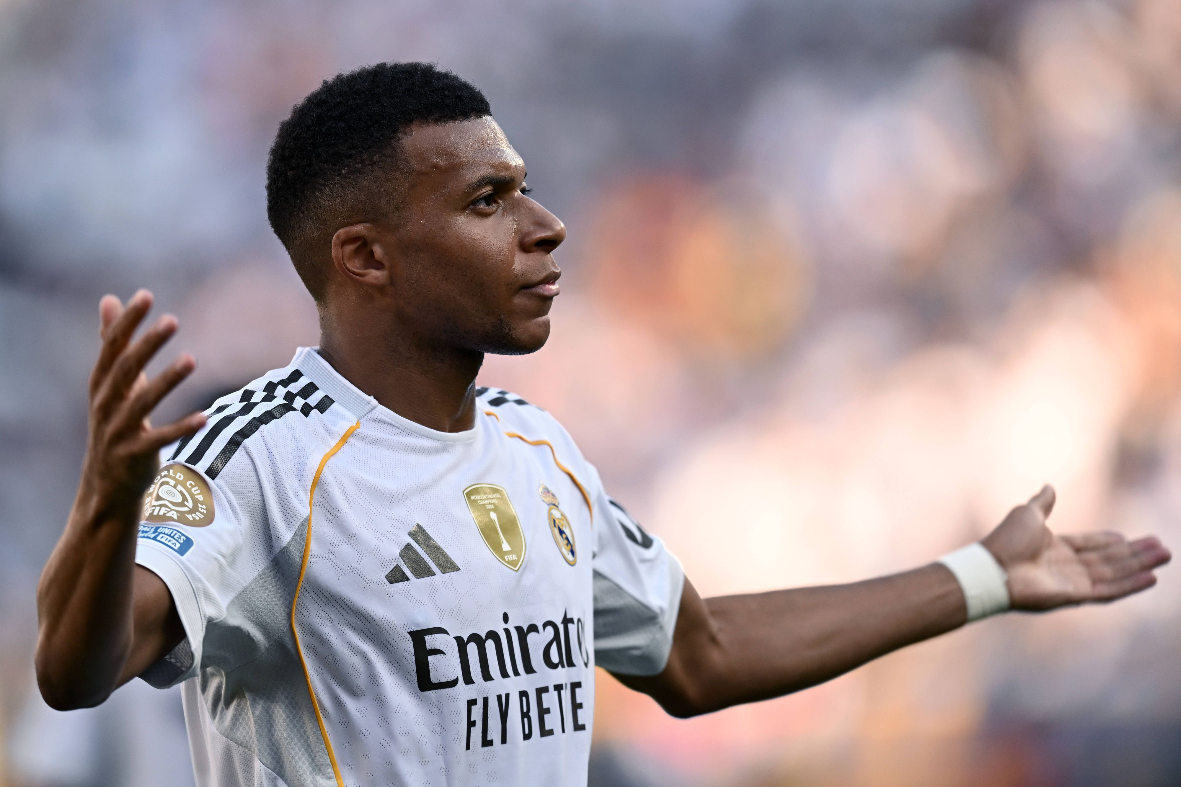 Kylian Mbappe trifft mit Real Madrid bei der Klub-WM auf Paris Saint-Germain. 