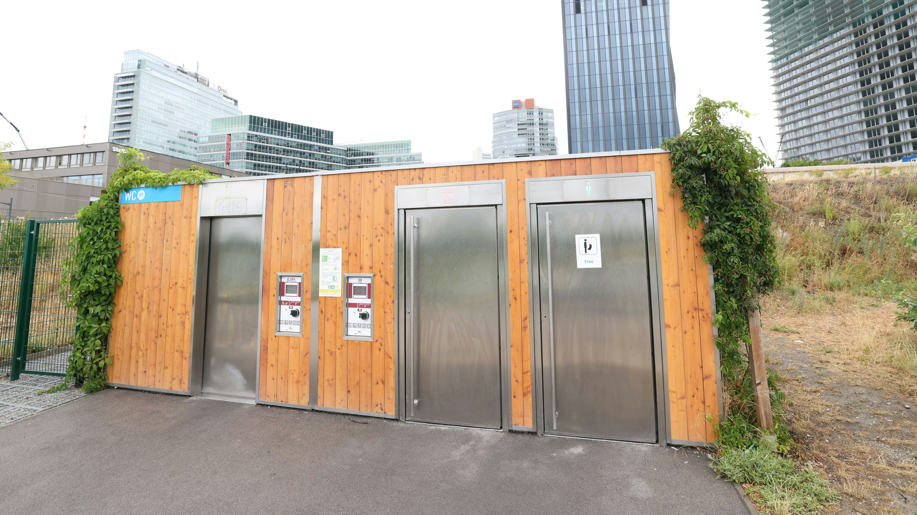 Heute.at - WC bei Donauinsel – Gratis für Männer, Frauen zahlen