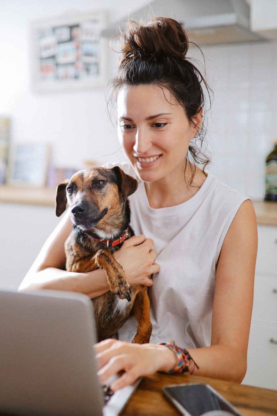 Haustiere liebe sie, Arbeitgeber weniger: Remote Work wird bei Unternehmen immer unbeliebter